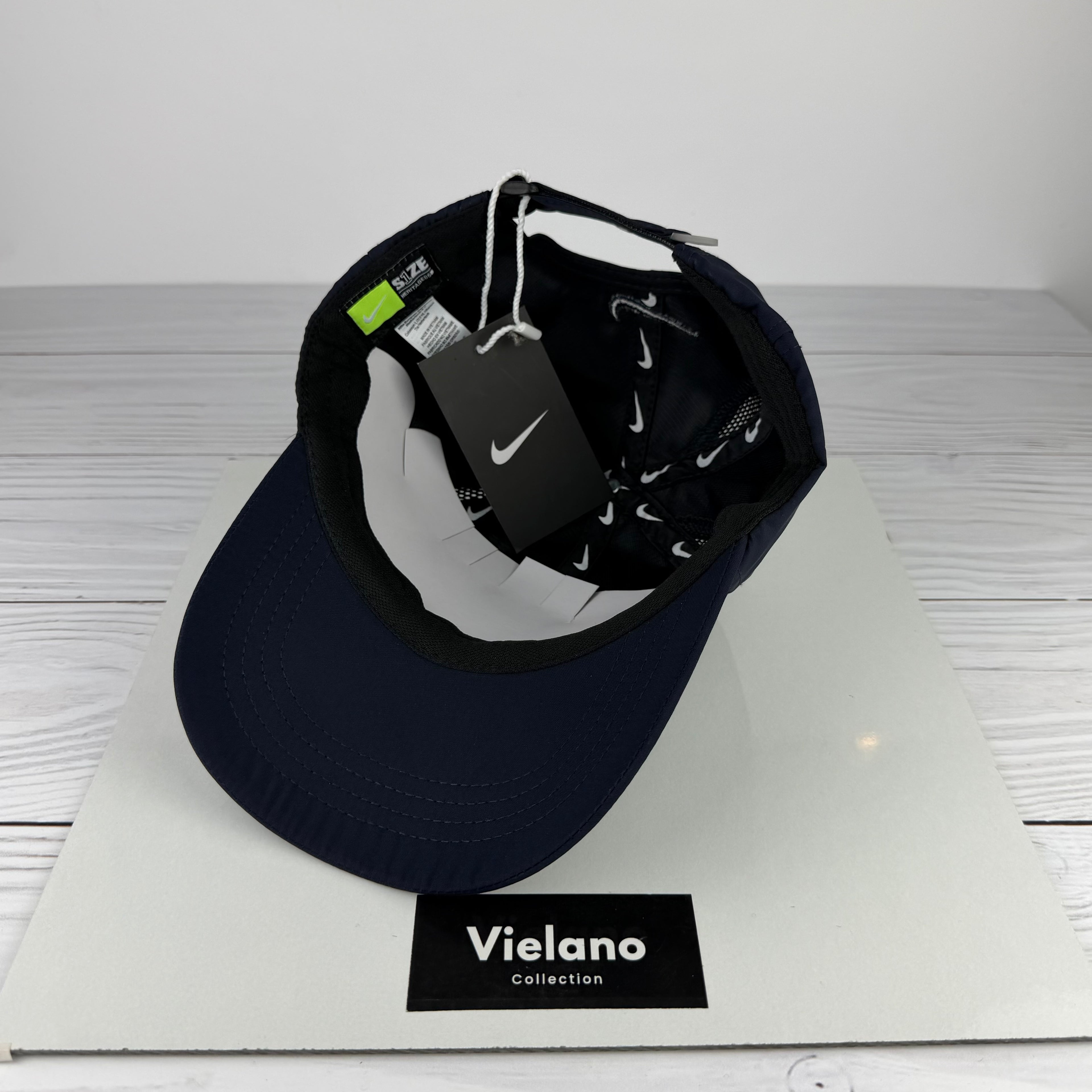 CASQUETTE NIKE BLEU NUIT SUPER QUALITÉ VN-581