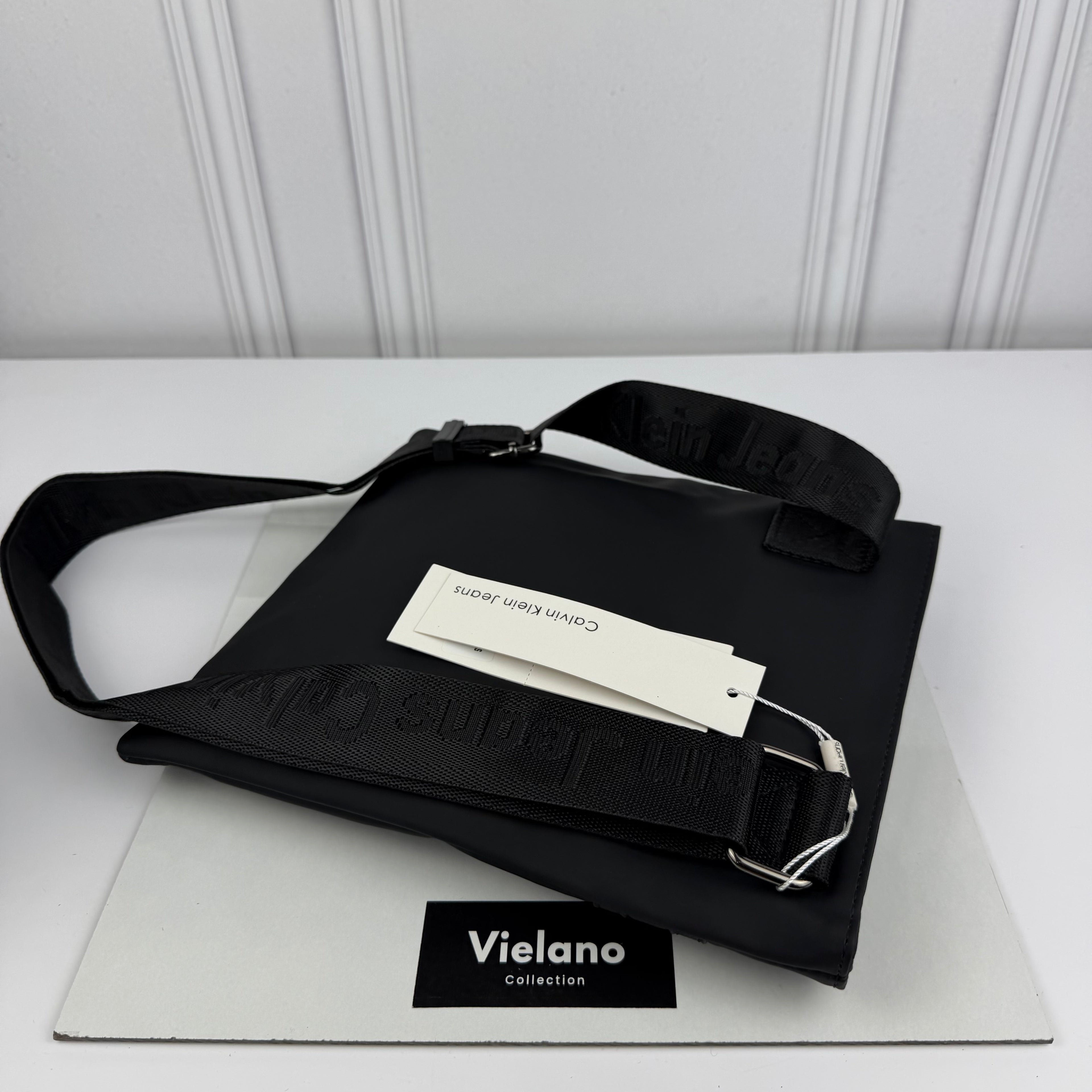 SACOCHE CALVIN KLEIN QUALITÉ PREMIUM VN-630