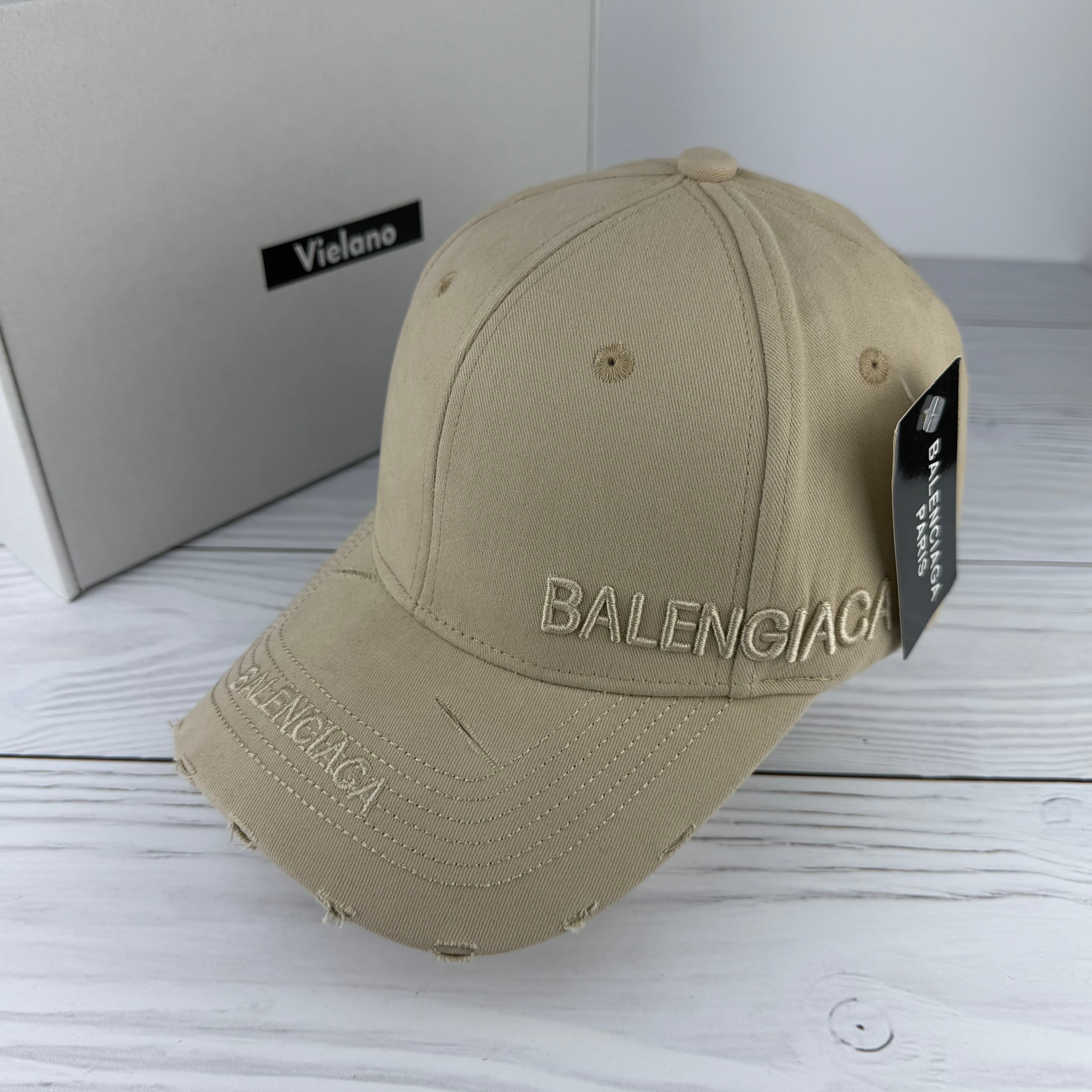 CASQUETTE BALENCIAGA SUPER QUALITÉ VN-352