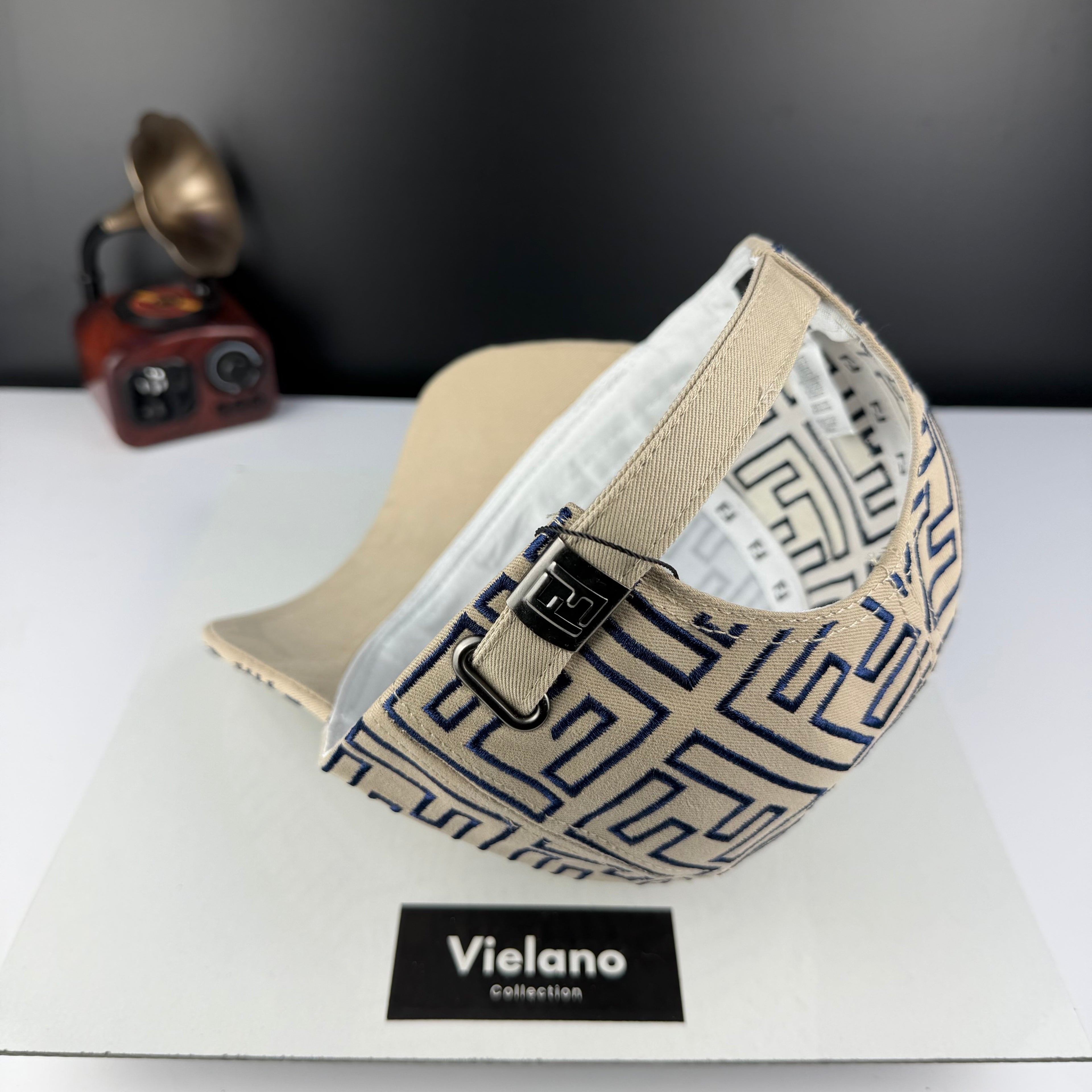 CASQUETTE FENDI SUPER QUALITÉ VN-447