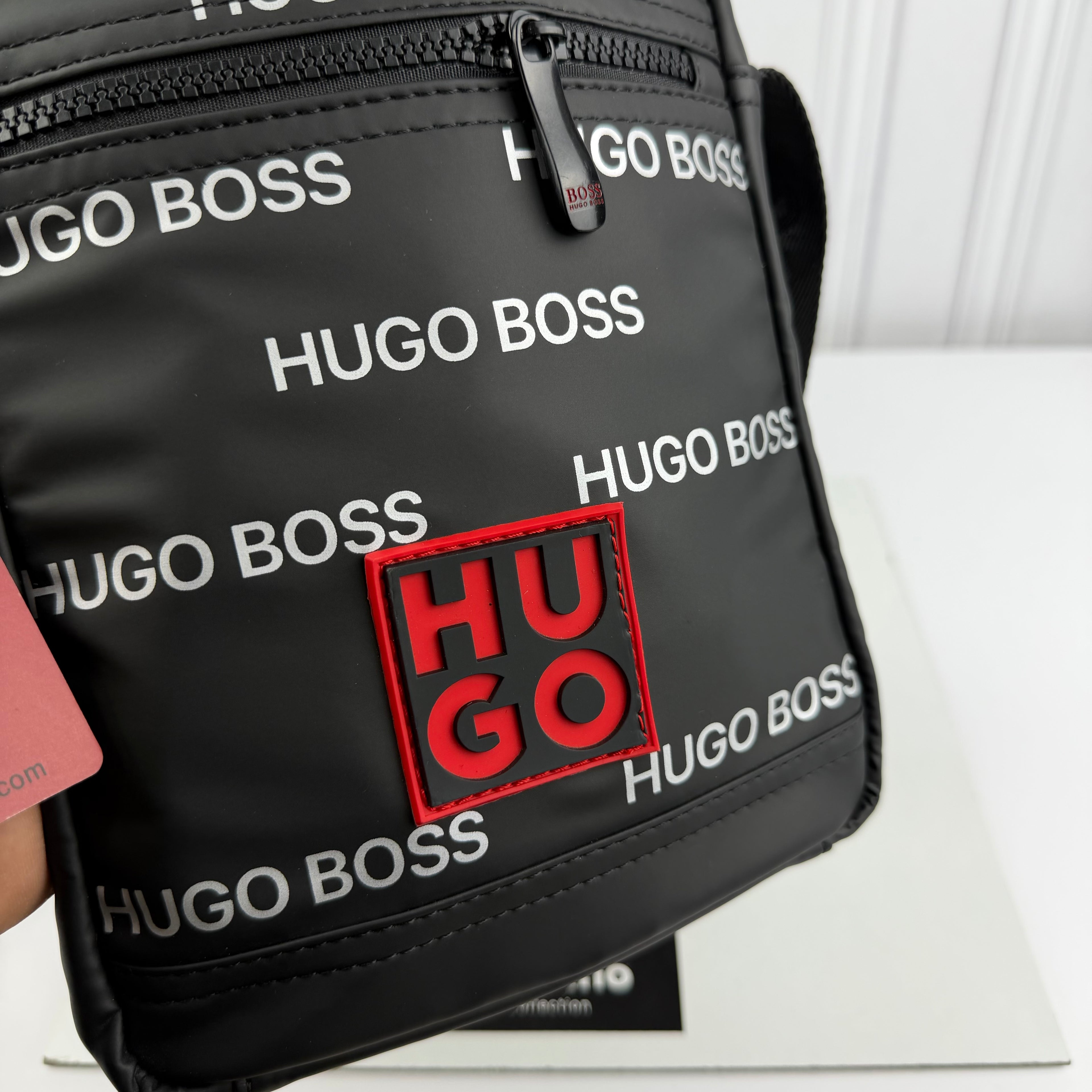 SACOCHE HUGO BOSS QUALITÉ PREMIUM VN-614