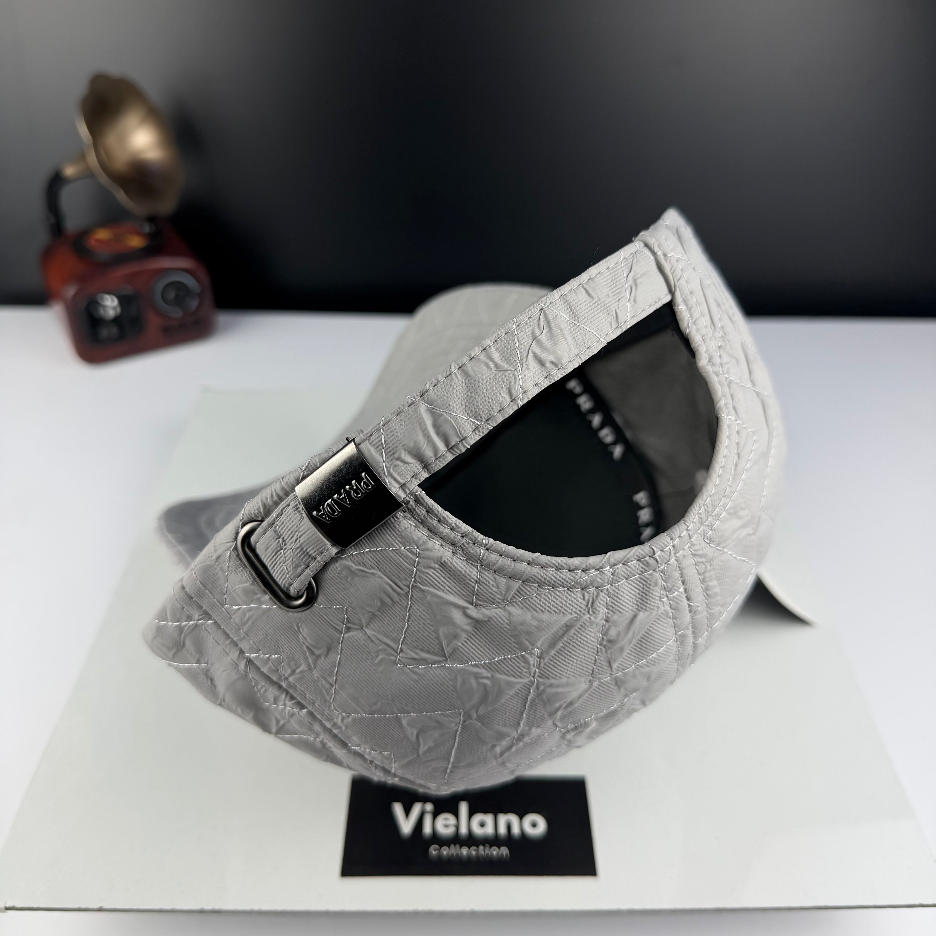 CASQUETTE PRADA SUPER QUALITÉ VN-526