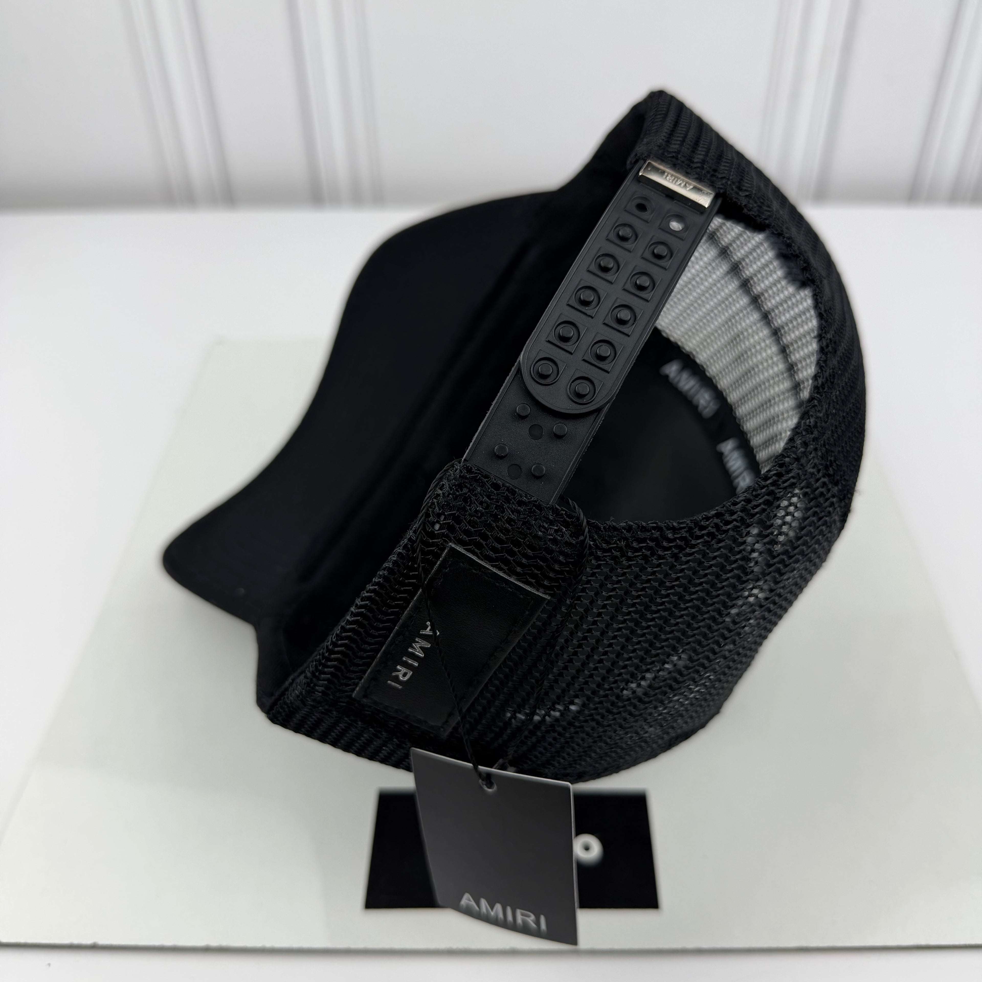 CASQUETTE AMIRI SUPER QUALITÉ VN-604