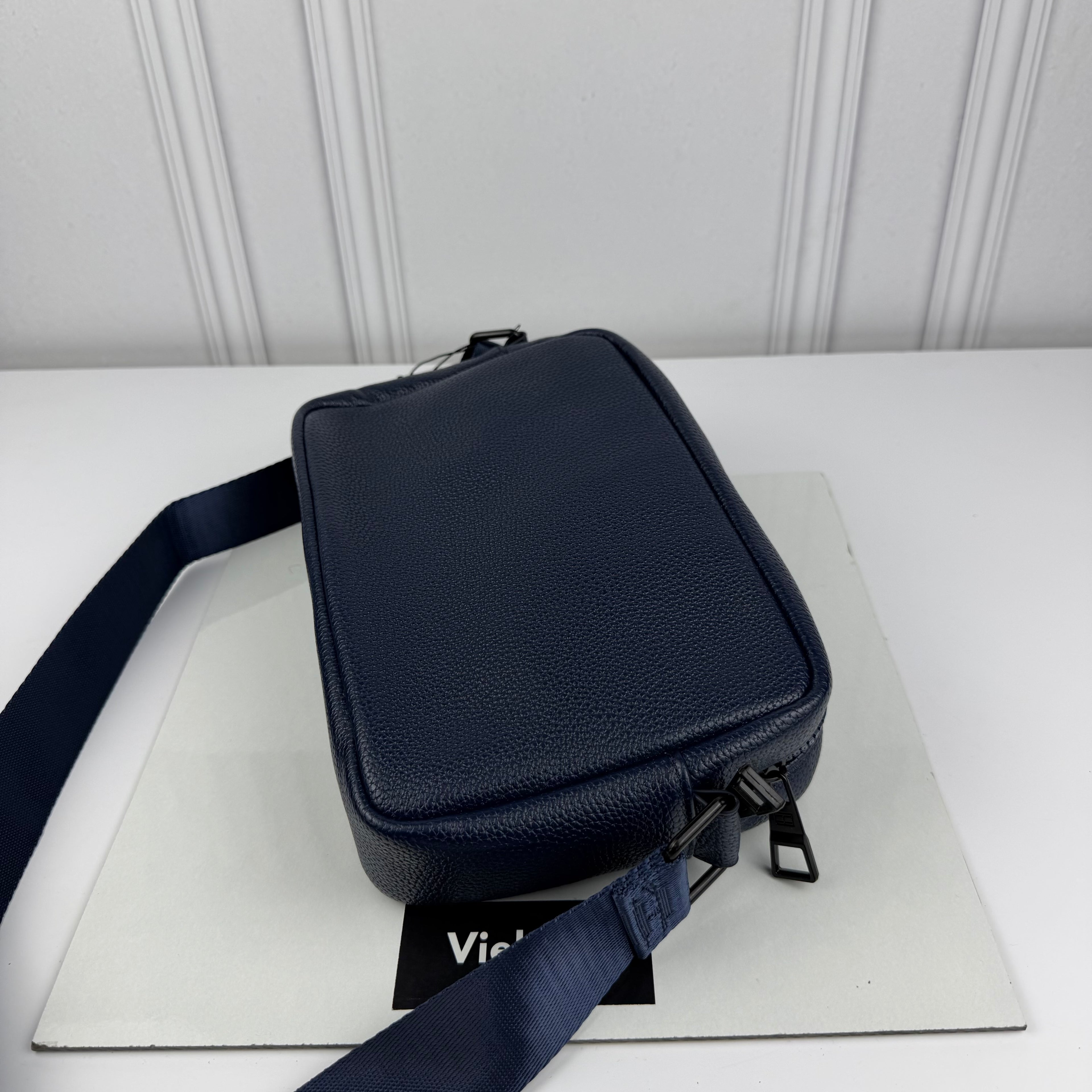SACOCHE TOMMY QUALITÉ PREMIUM VN-625