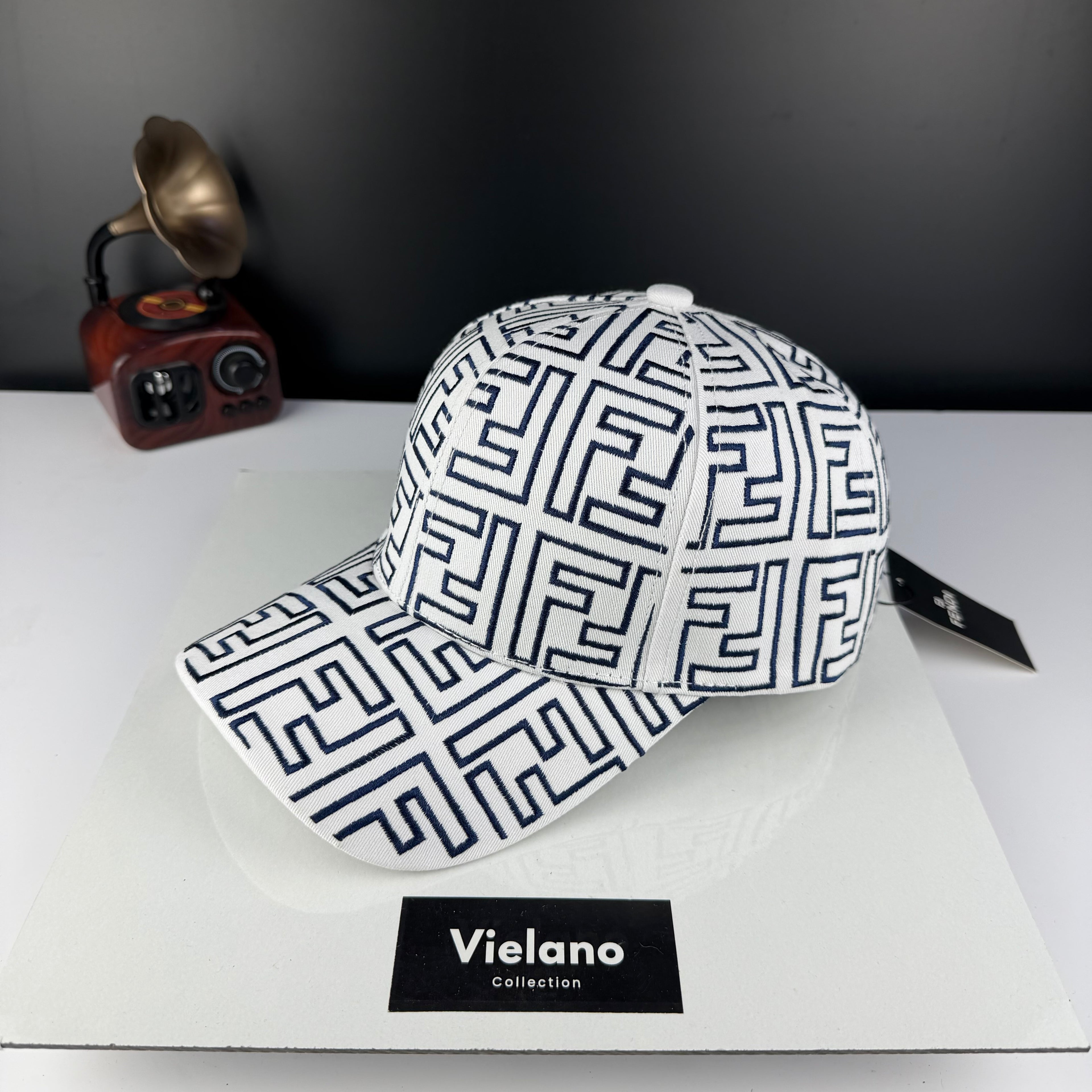 CASQUETTE FENDI SUPER QUALITÉ VN-451