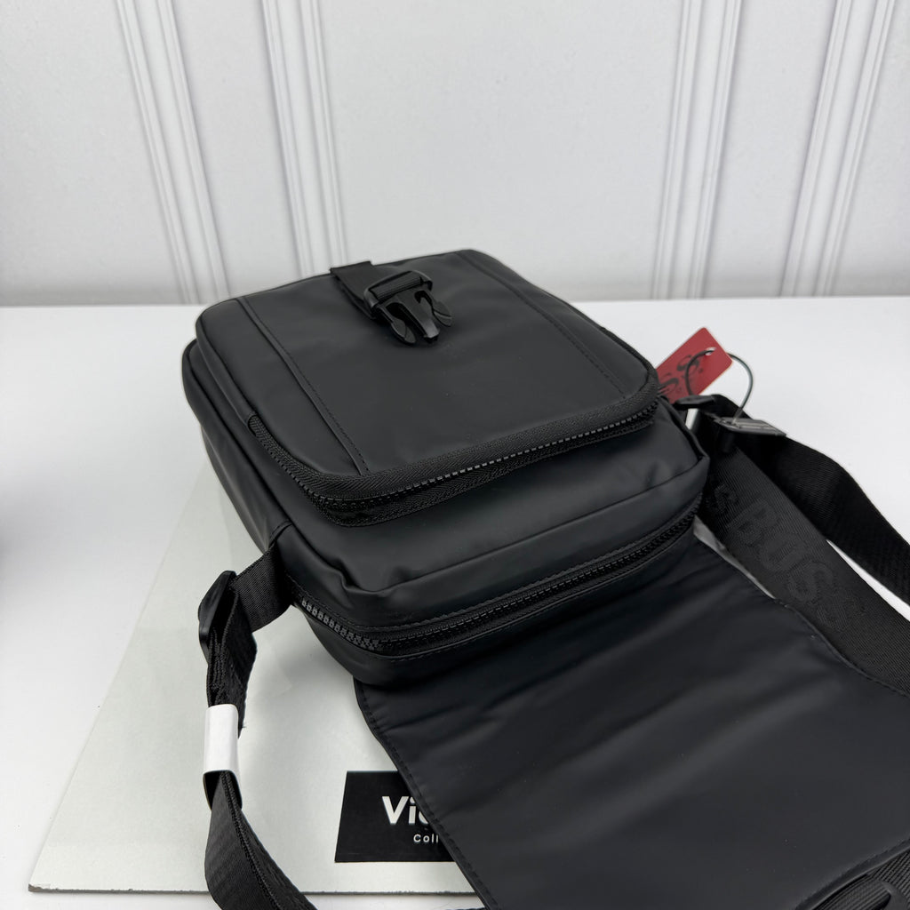 SACOCHE HUGO BOSS QUALITÉ PREMIUM VN-611