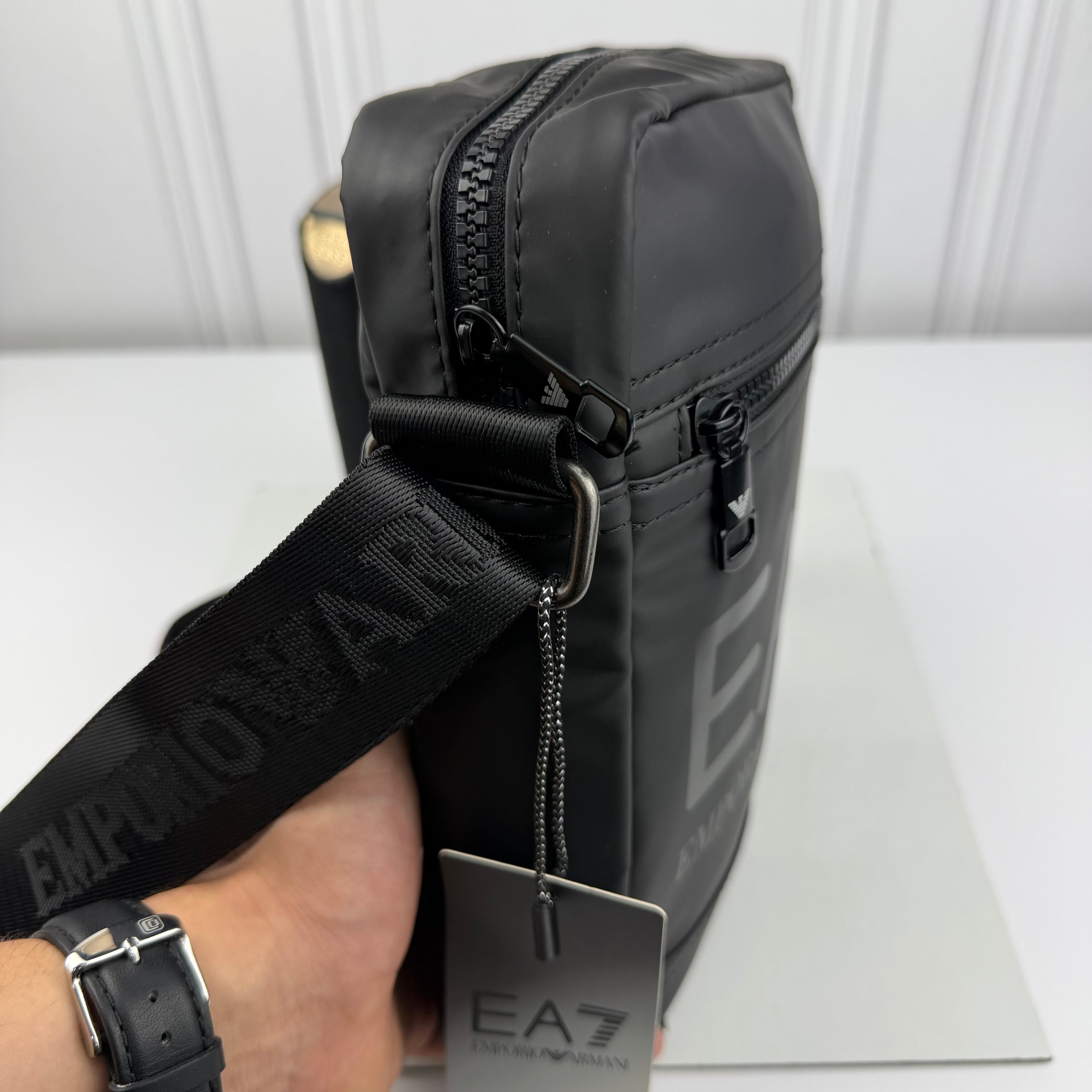SACOCHE EA7 QUALITÉ PREMIUM VN-621