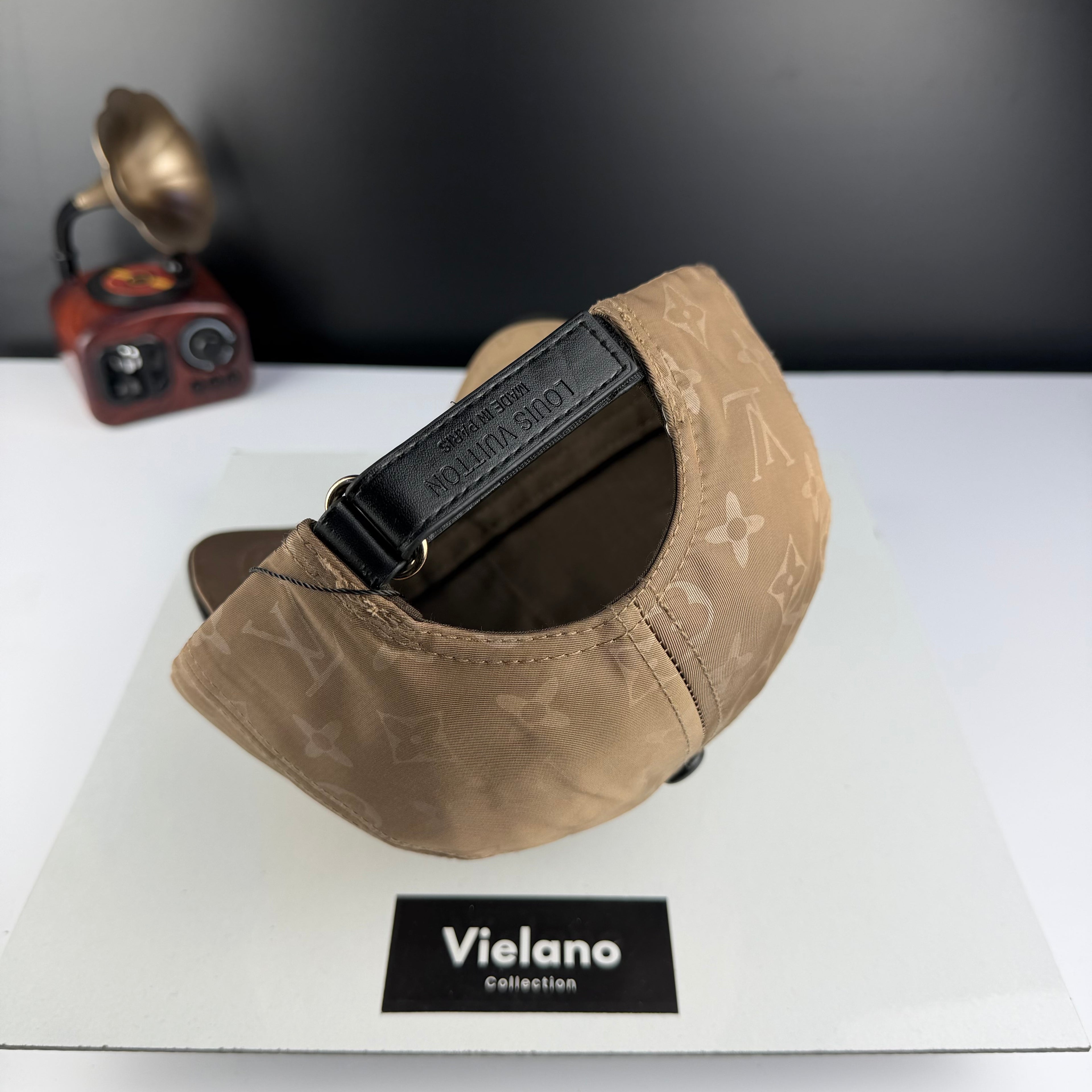 CASQUETTE LV SUPER QUALITÉ VN-504