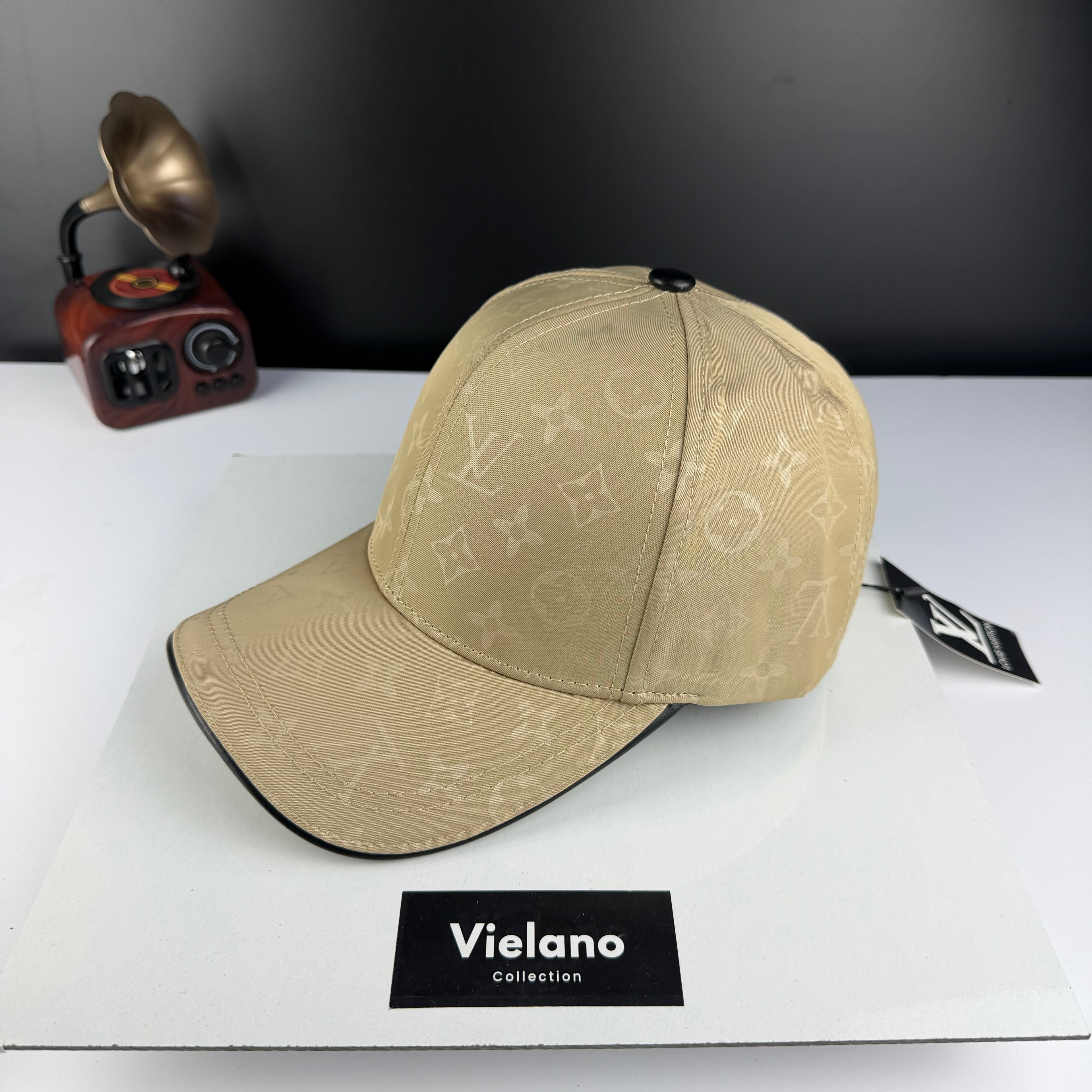CASQUETTE LV SUPER QUALITÉ VN-505
