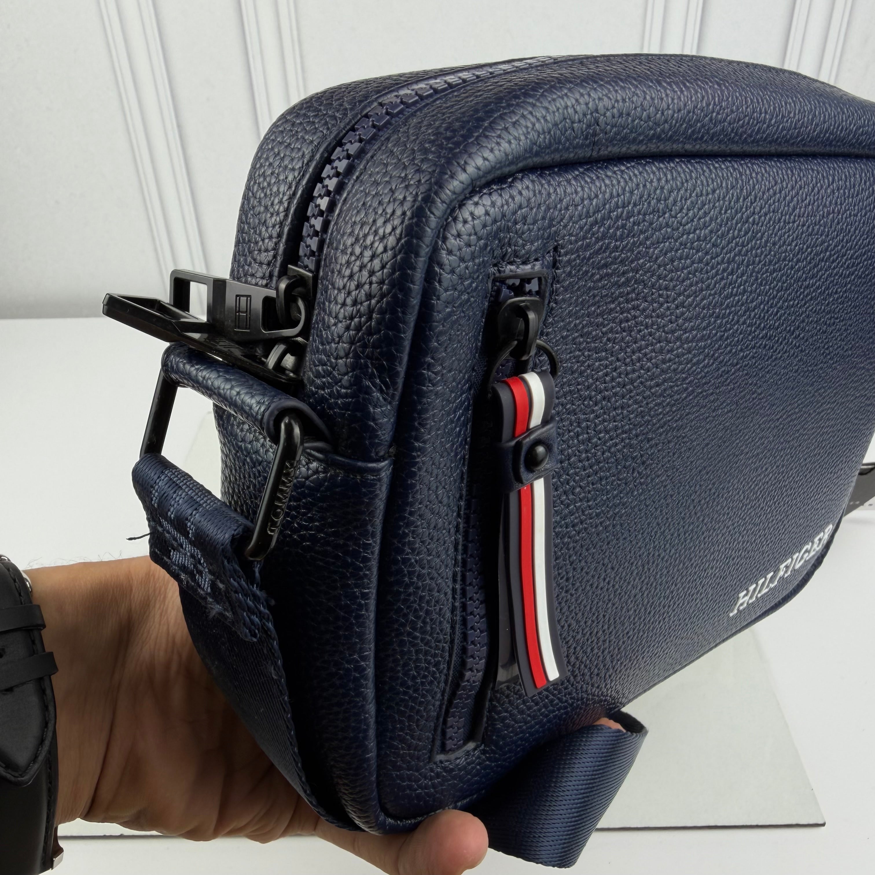 SACOCHE TOMMY QUALITÉ PREMIUM VN-627