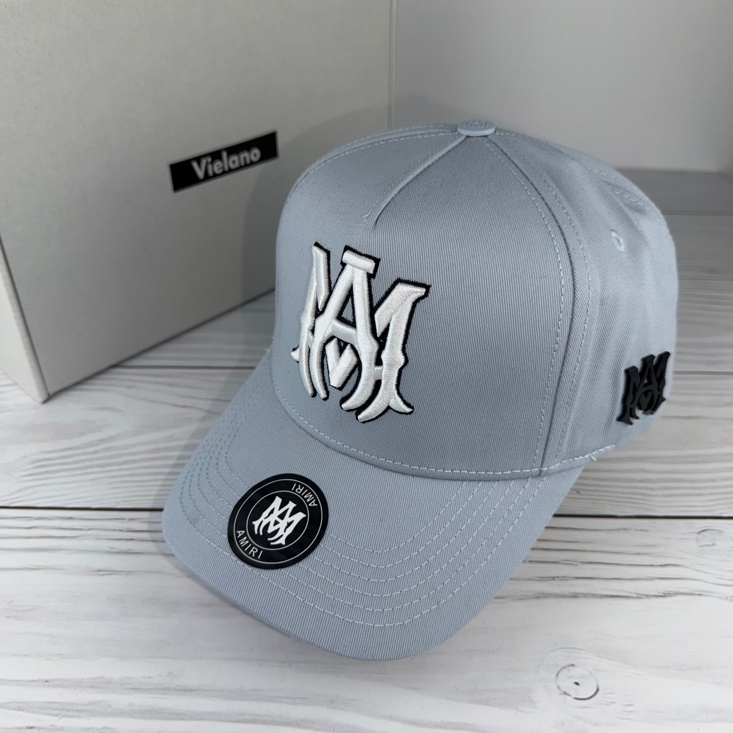 CASQUETTE AMIRI SUPER QUALITÉ VN-567