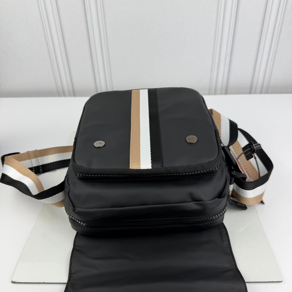 SACOCHE HUGO BOSS QUALITÉ PREMIUM VN-619