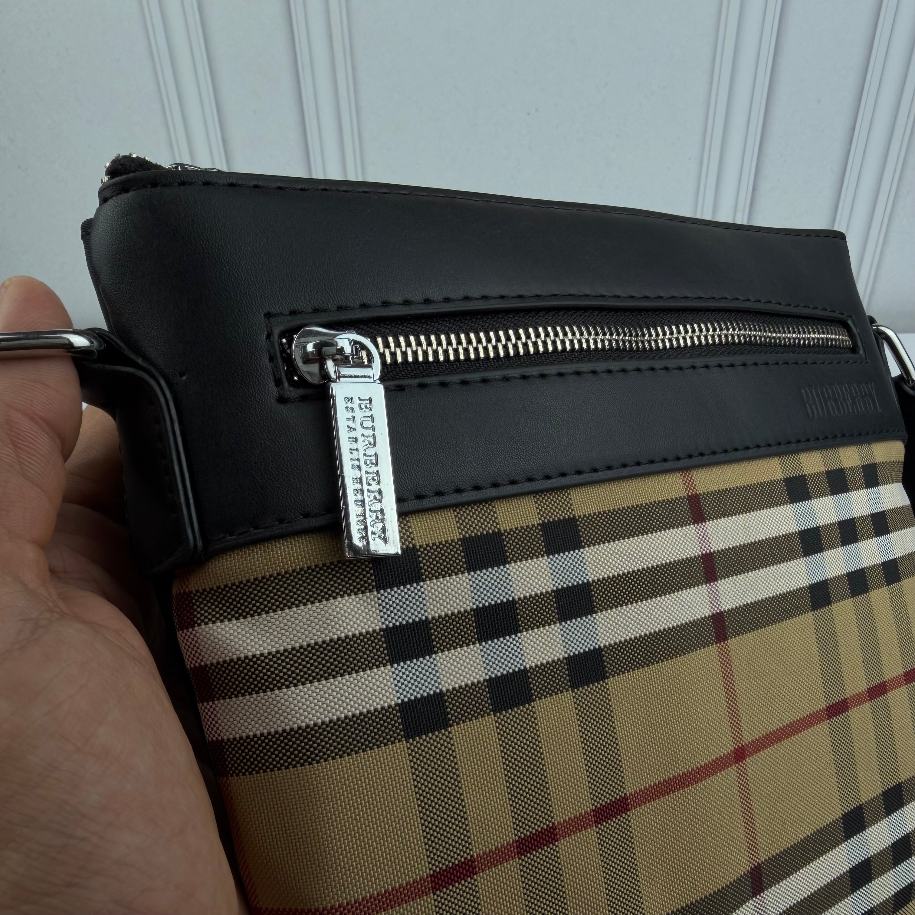 SACOCHE BURBERRY QUALITÉ PREMIUM VN-632