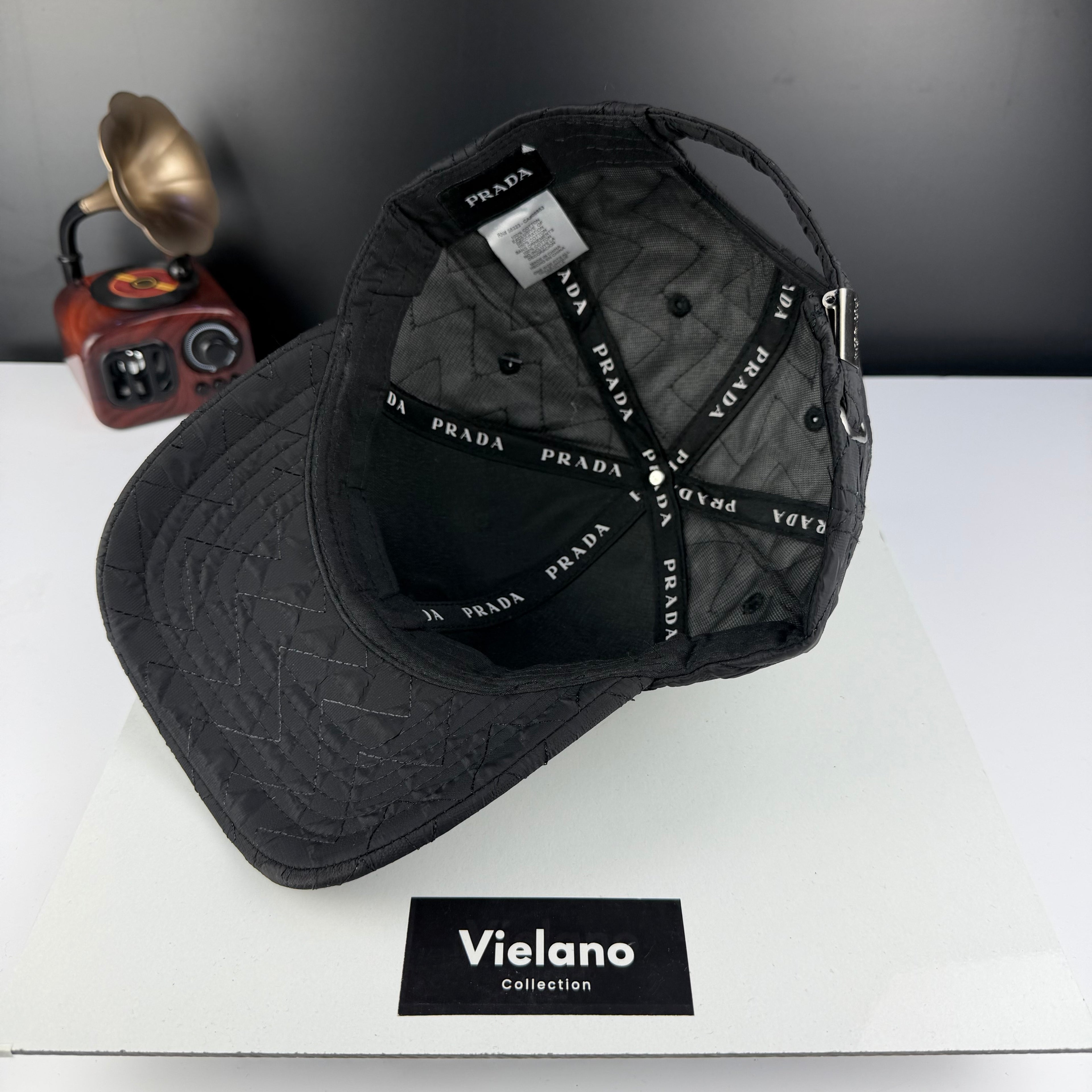 CASQUETTE PRADA SUPER QUALITÉ VN-530