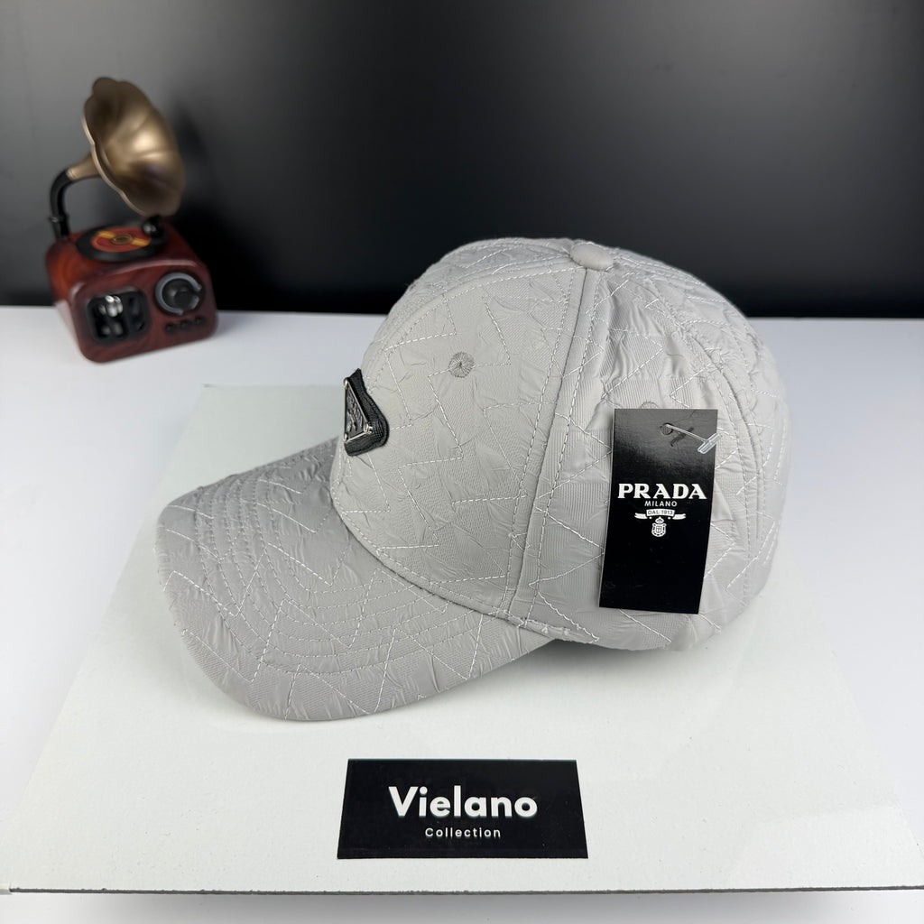 CASQUETTE PRADA SUPER QUALITÉ VN-526