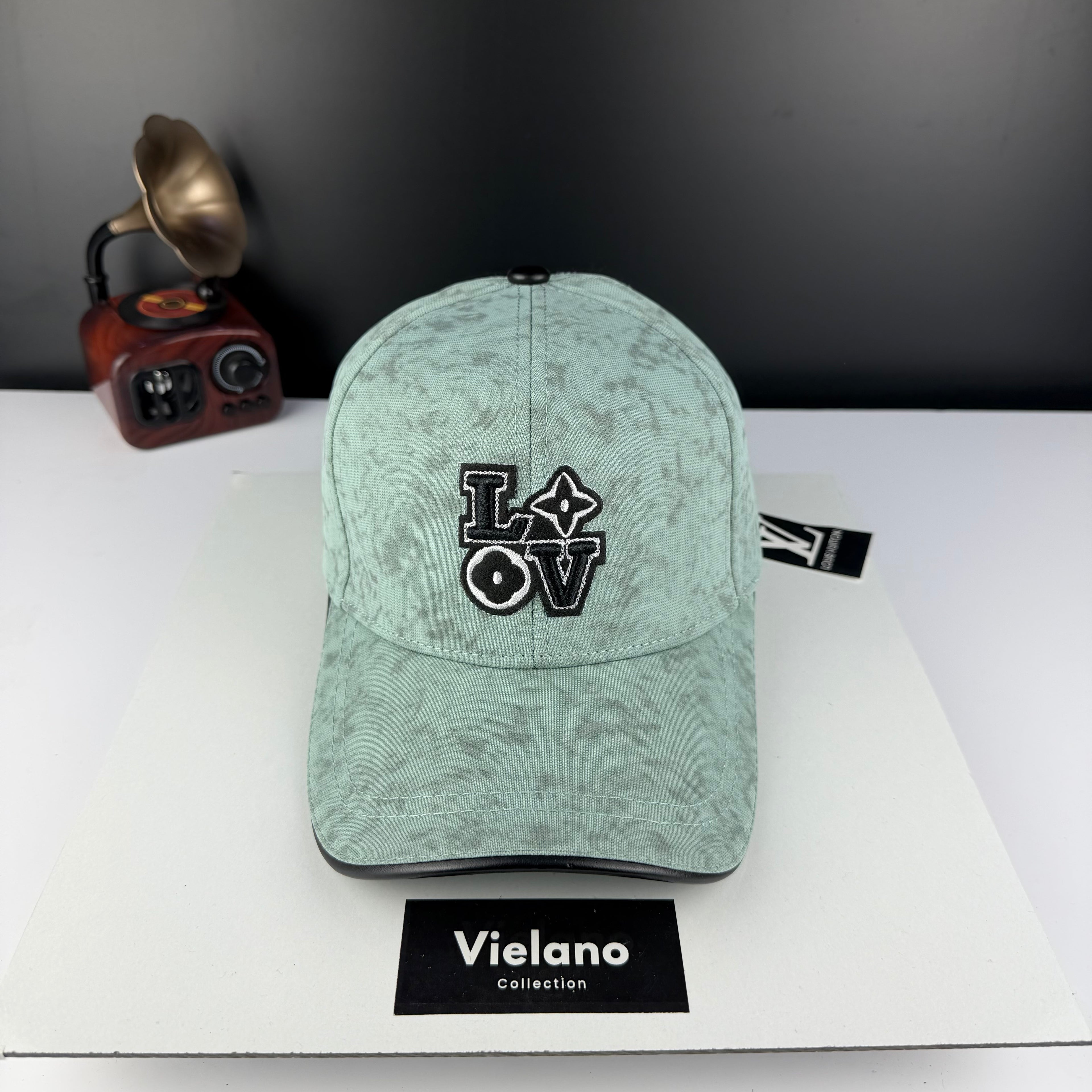 CASQUETTE LV SUPER QUALITÉ VN-458