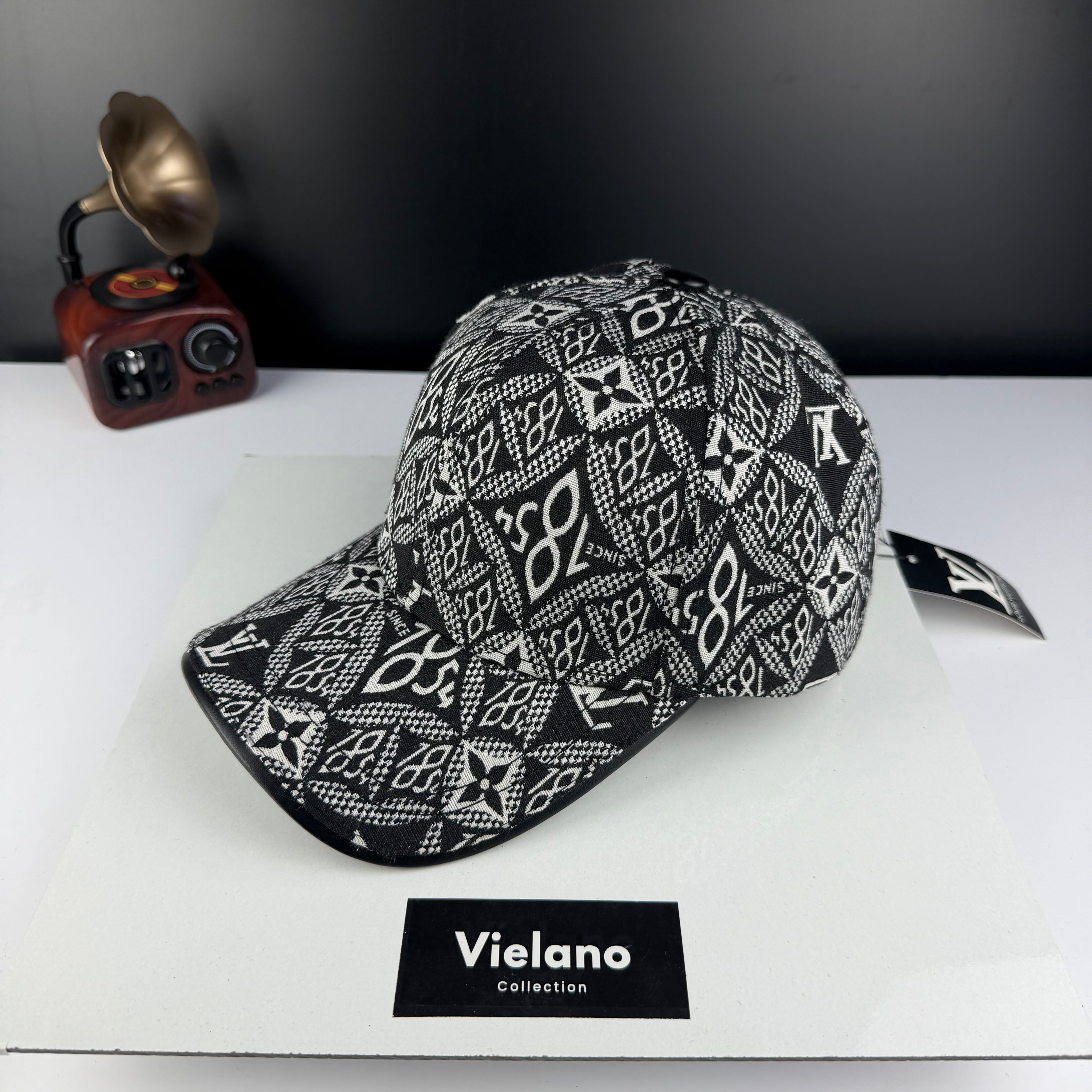 CASQUETTE LV SUPER QUALITÉ VN-524