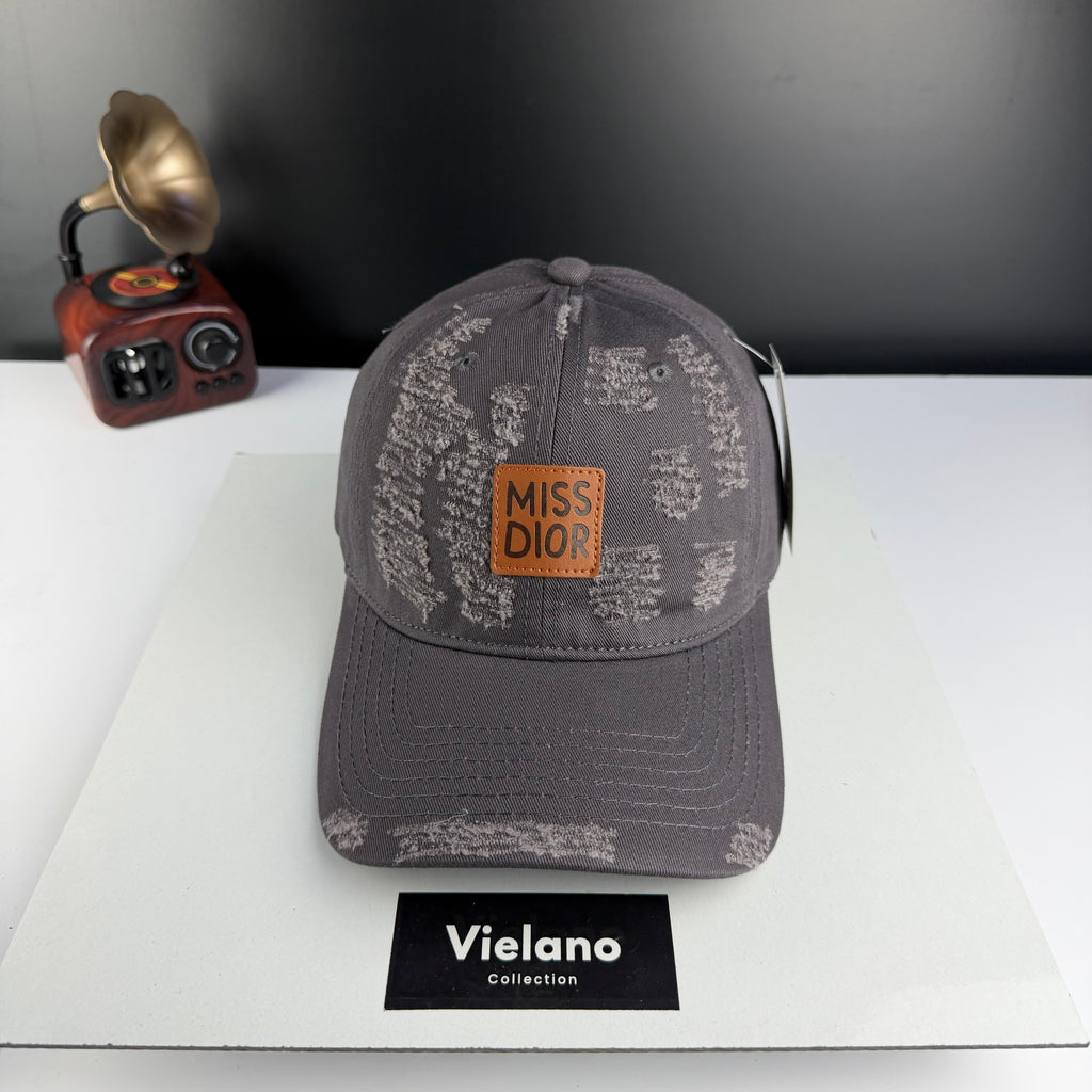CASQUETTE DIOR SUPER QUALITÉ VN-494