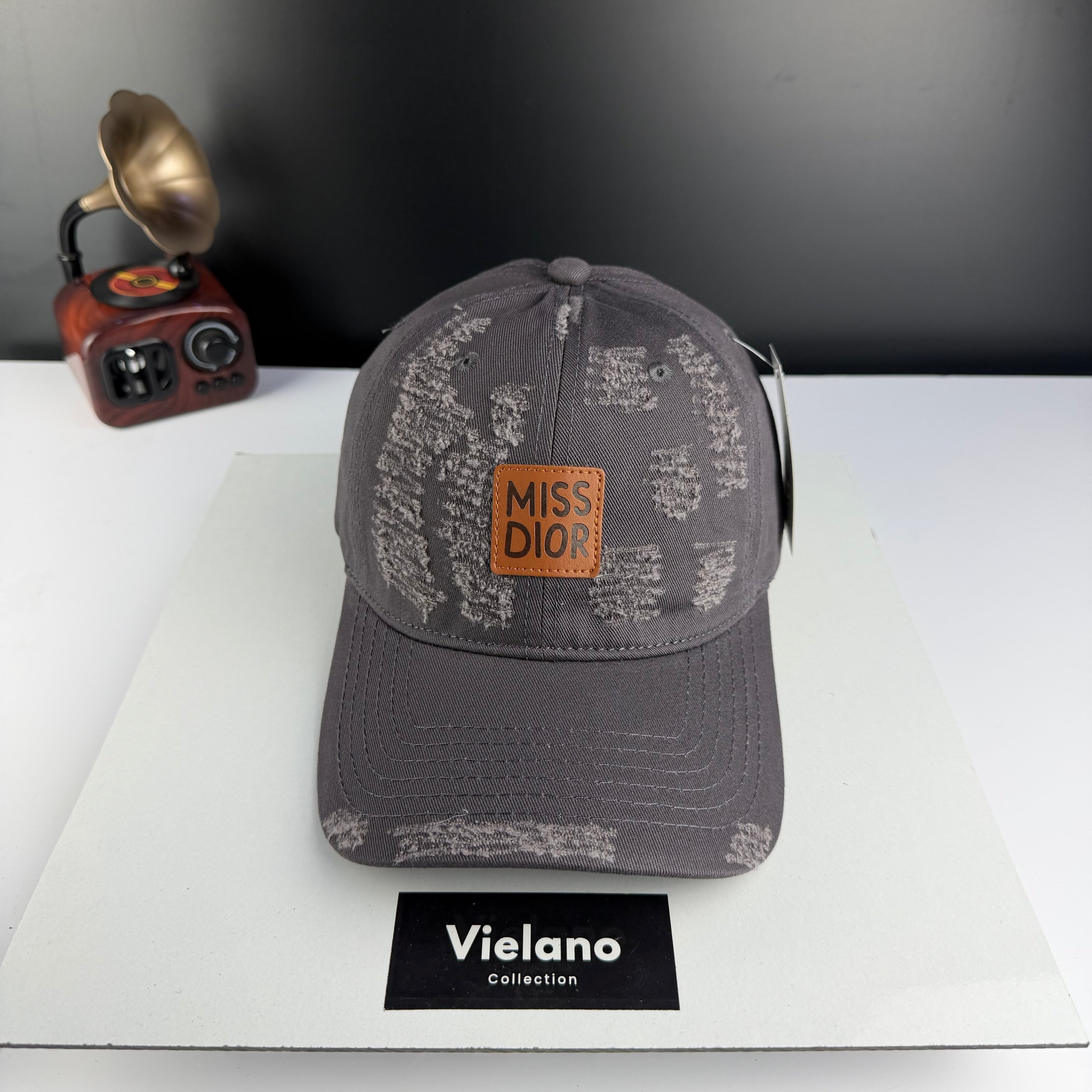 CASQUETTE DIOR SUPER QUALITÉ VN-494