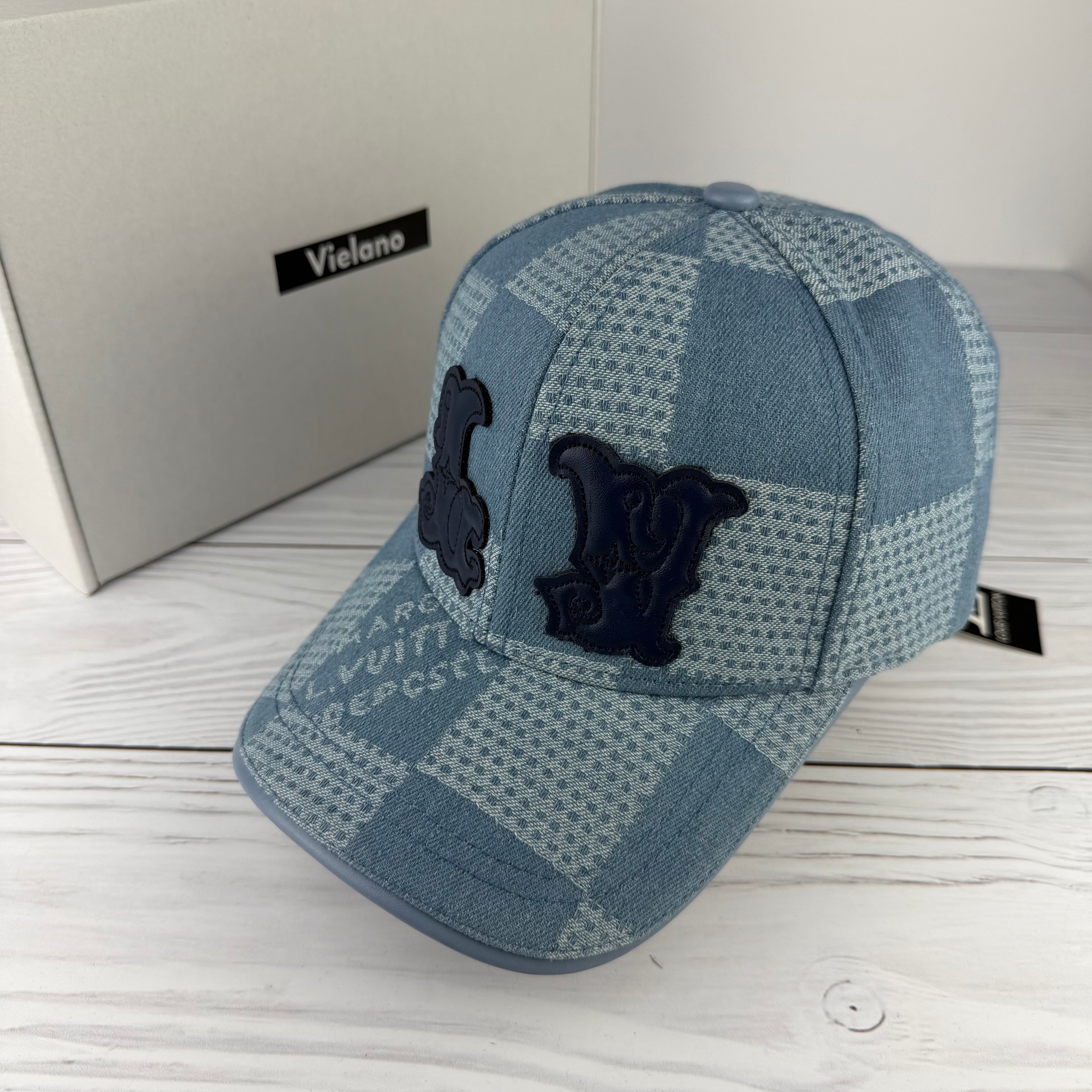 CASQUETTE LV SUPER QUALITÉ VN-489