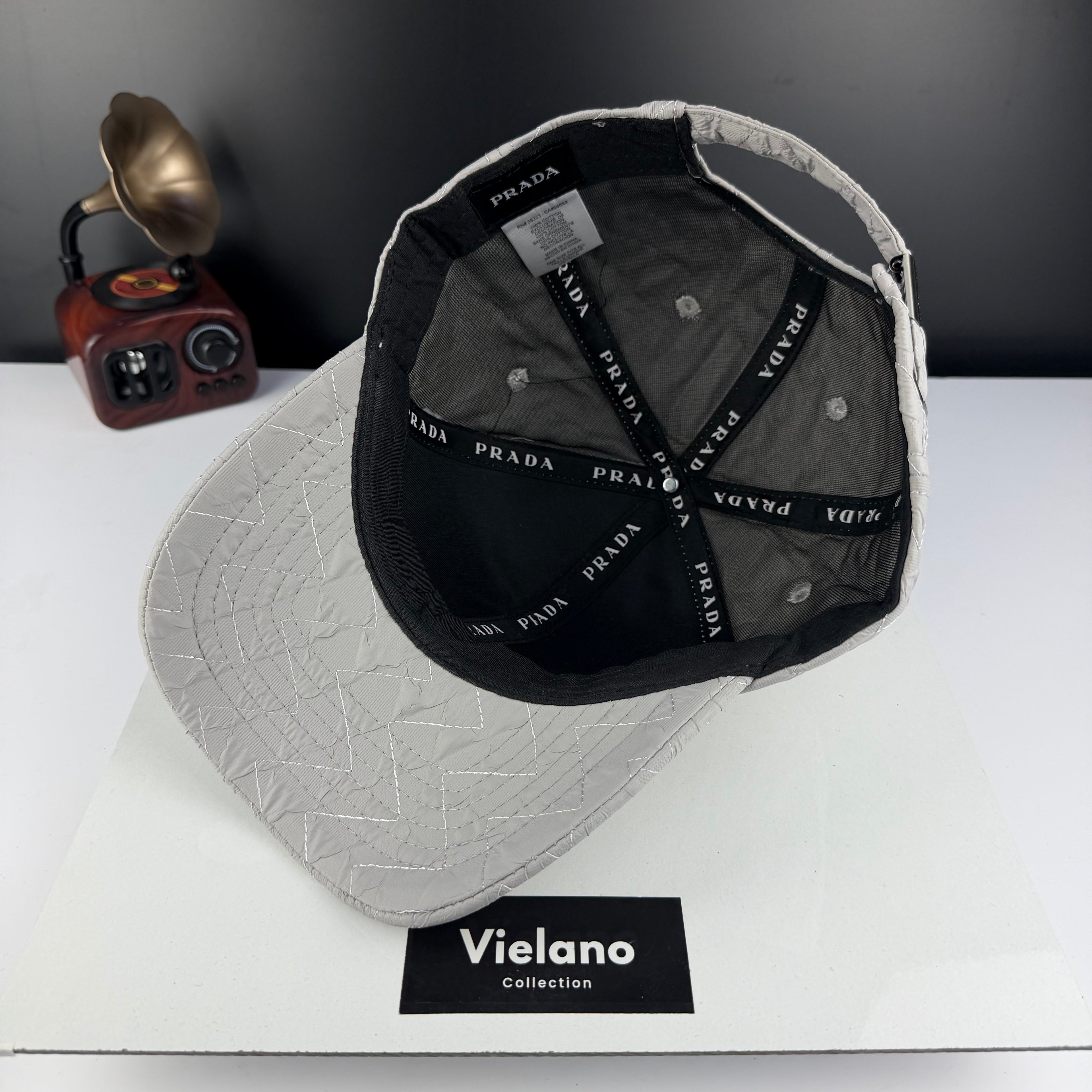 CASQUETTE PRADA SUPER QUALITÉ VN-526