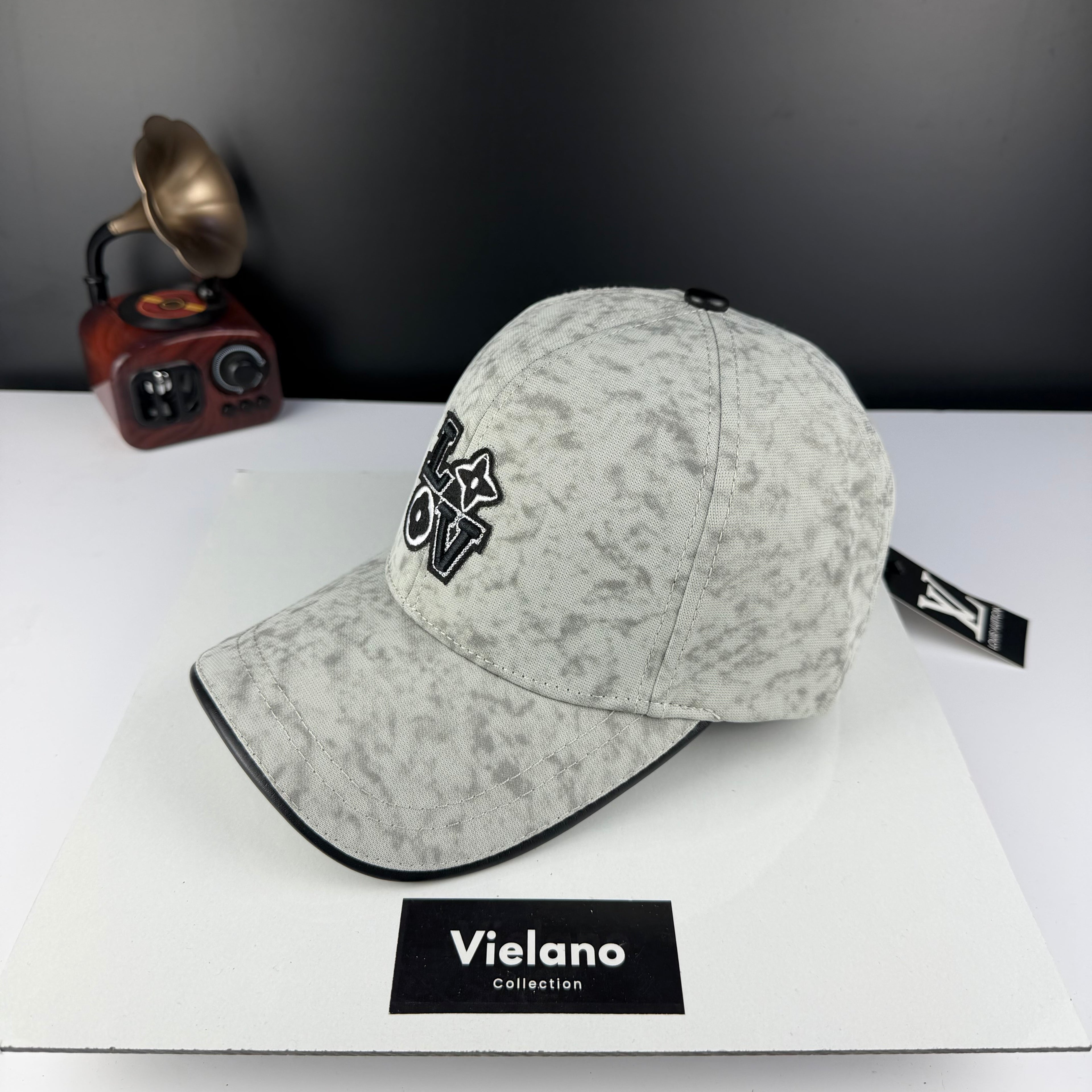 CASQUETTE LV SUPER QUALITÉ VN-456