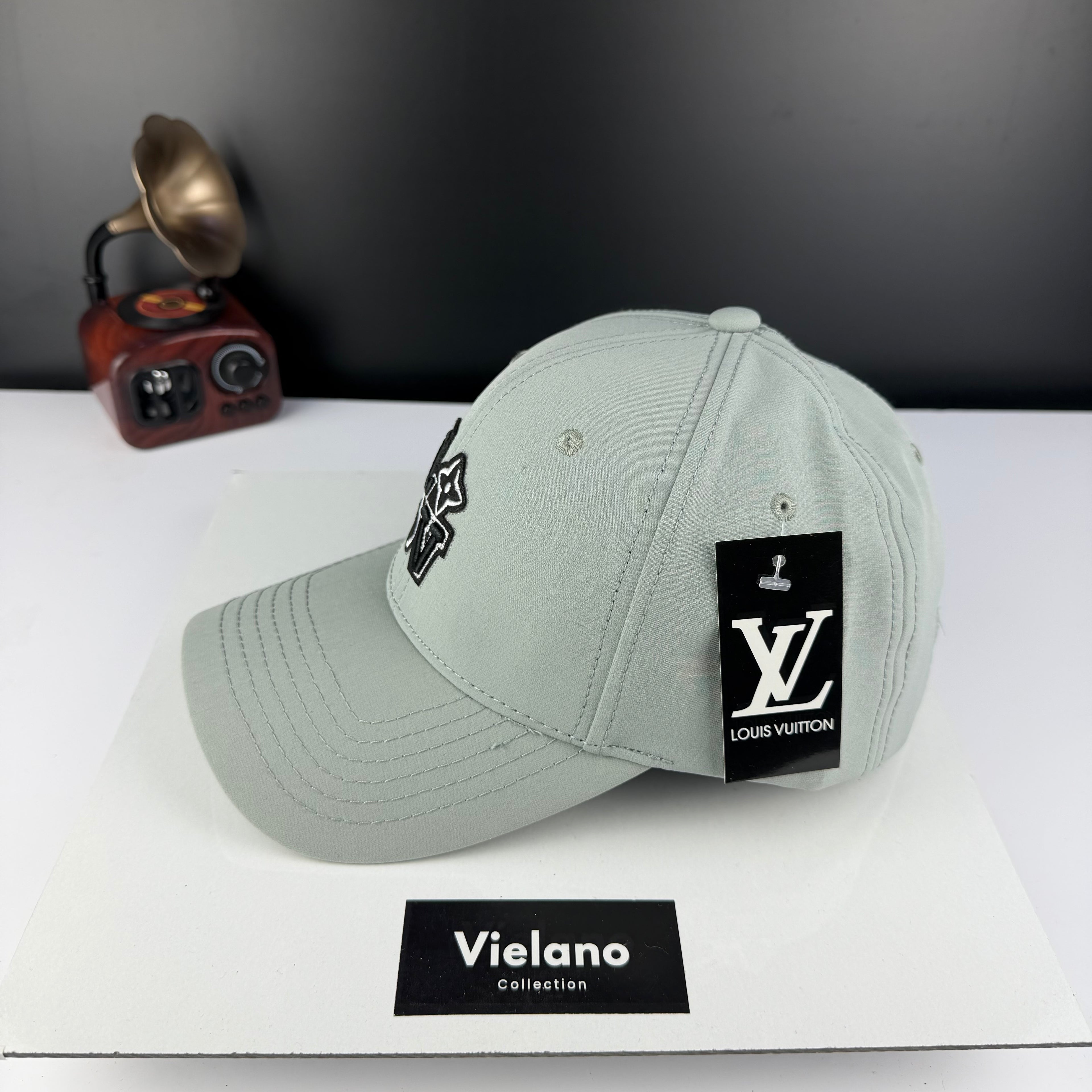 CASQUETTE LV SUPER QUALITÉ VN-452