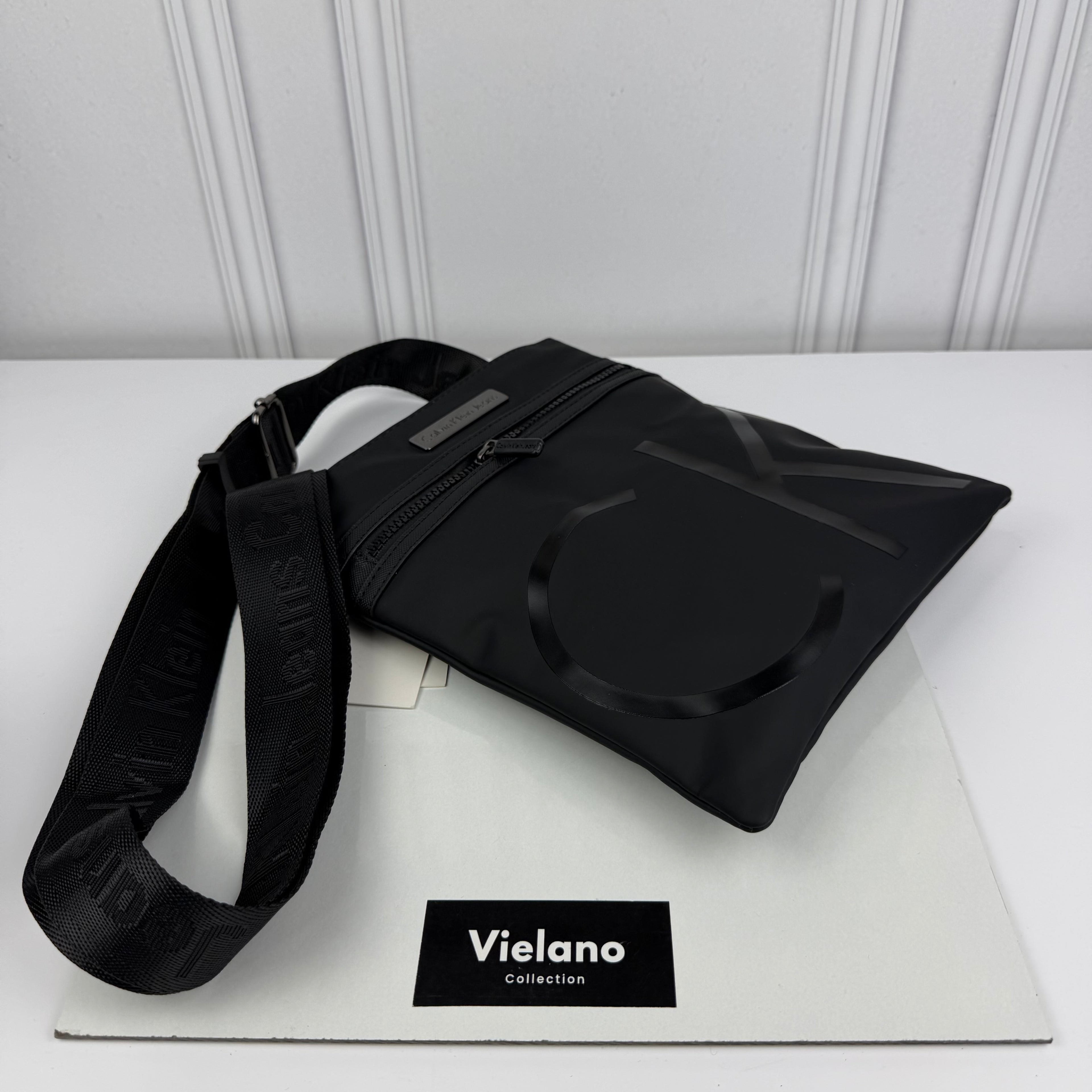 SACOCHE CALVIN KLEIN QUALITÉ PREMIUM VN-630
