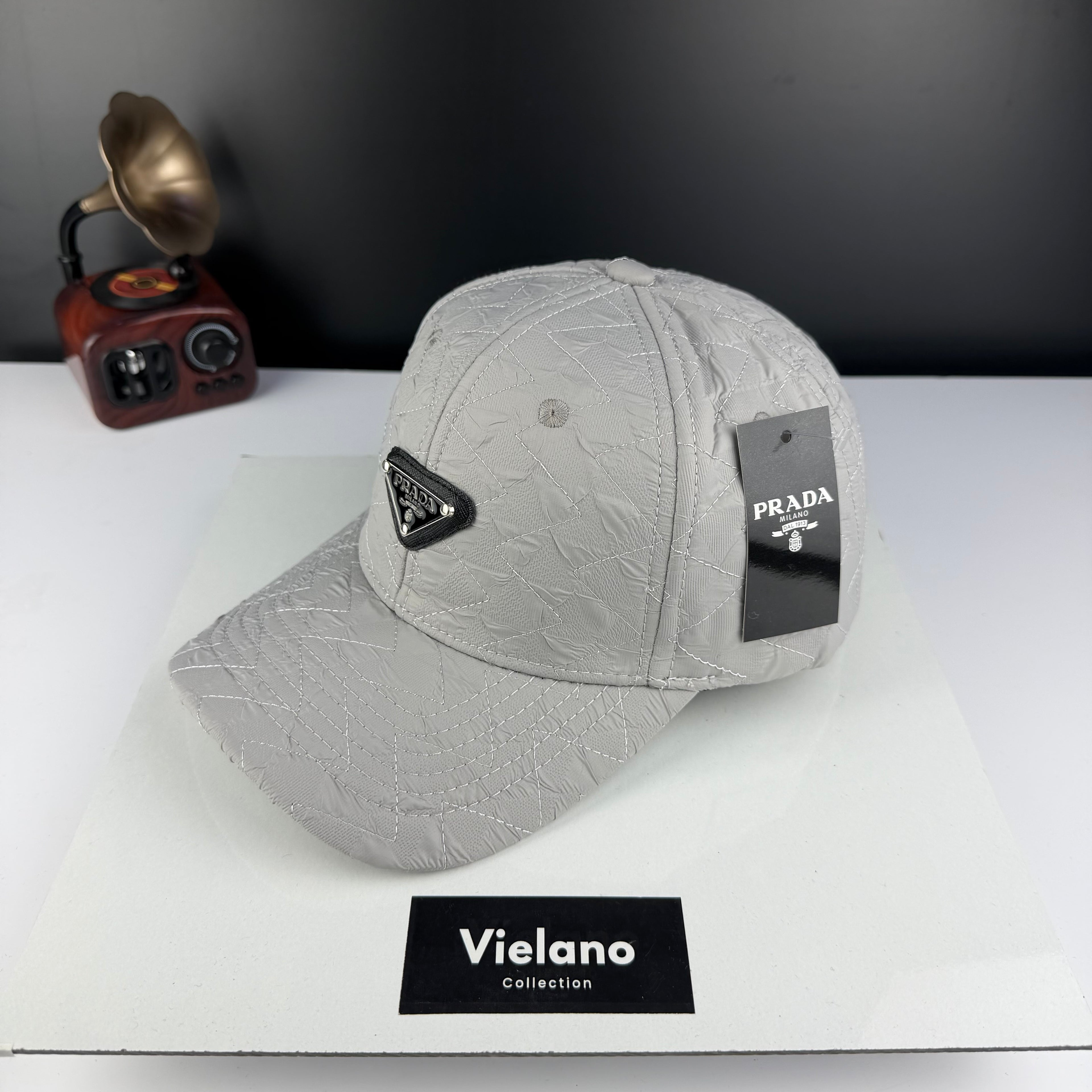 CASQUETTE PRADA SUPER QUALITÉ VN-526