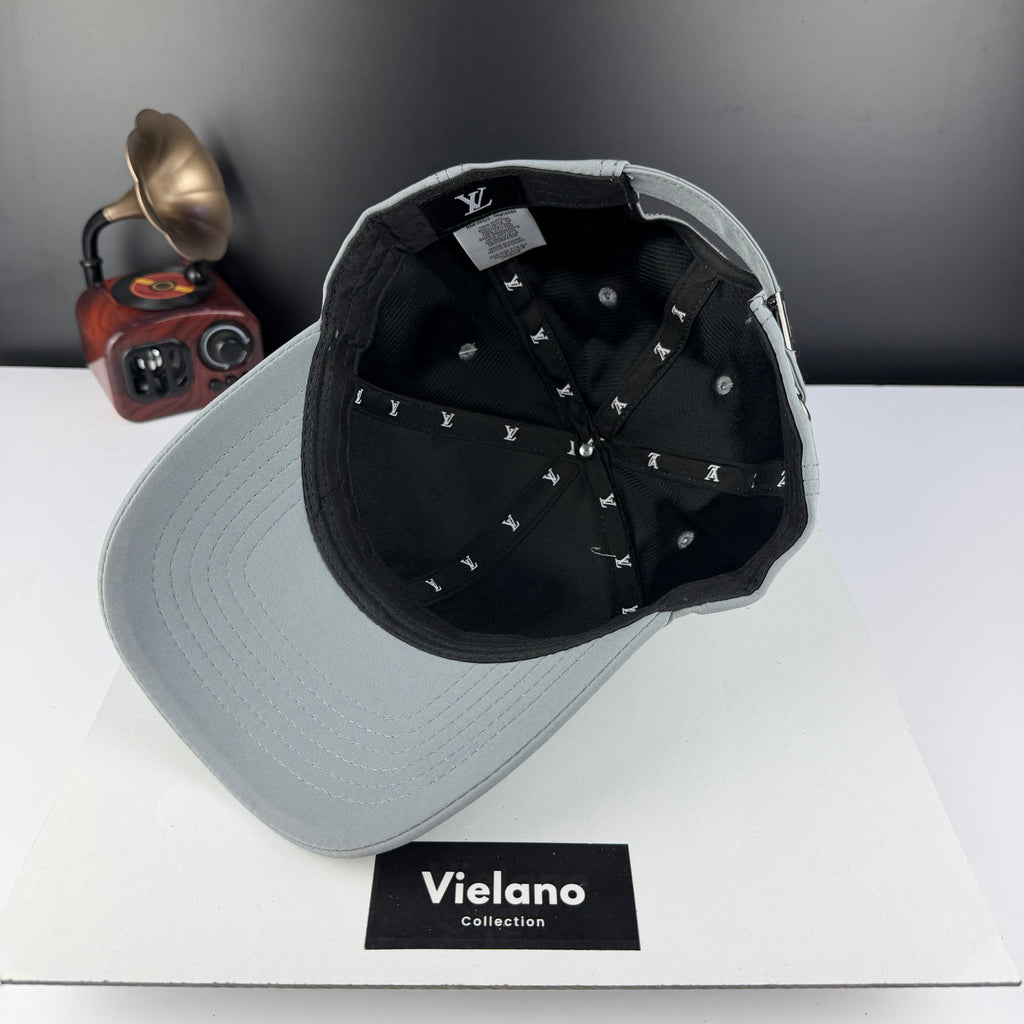 CASQUETTE LV SUPER QUALITÉ VN-454