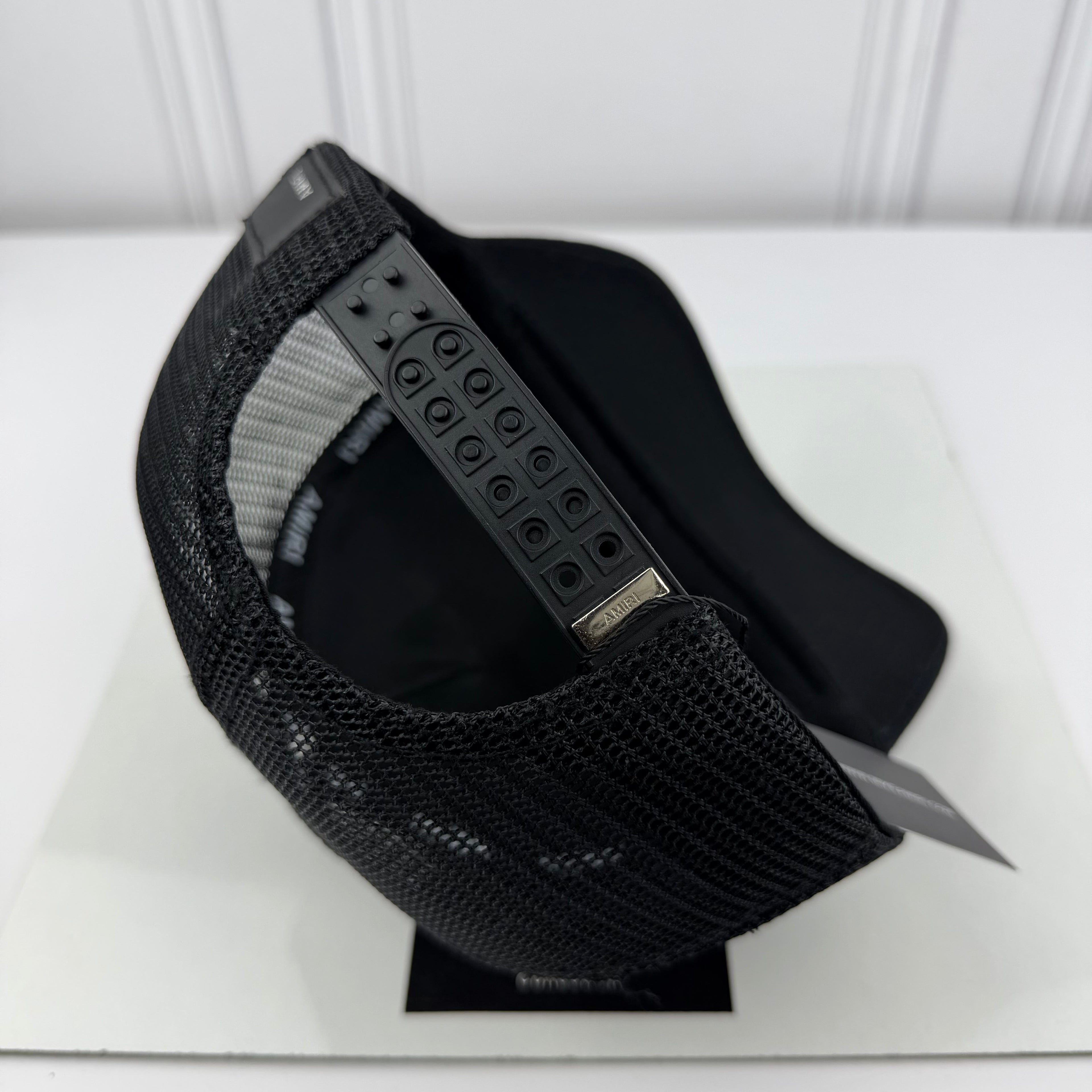 CASQUETTE AMIRI SUPER QUALITÉ VN-606