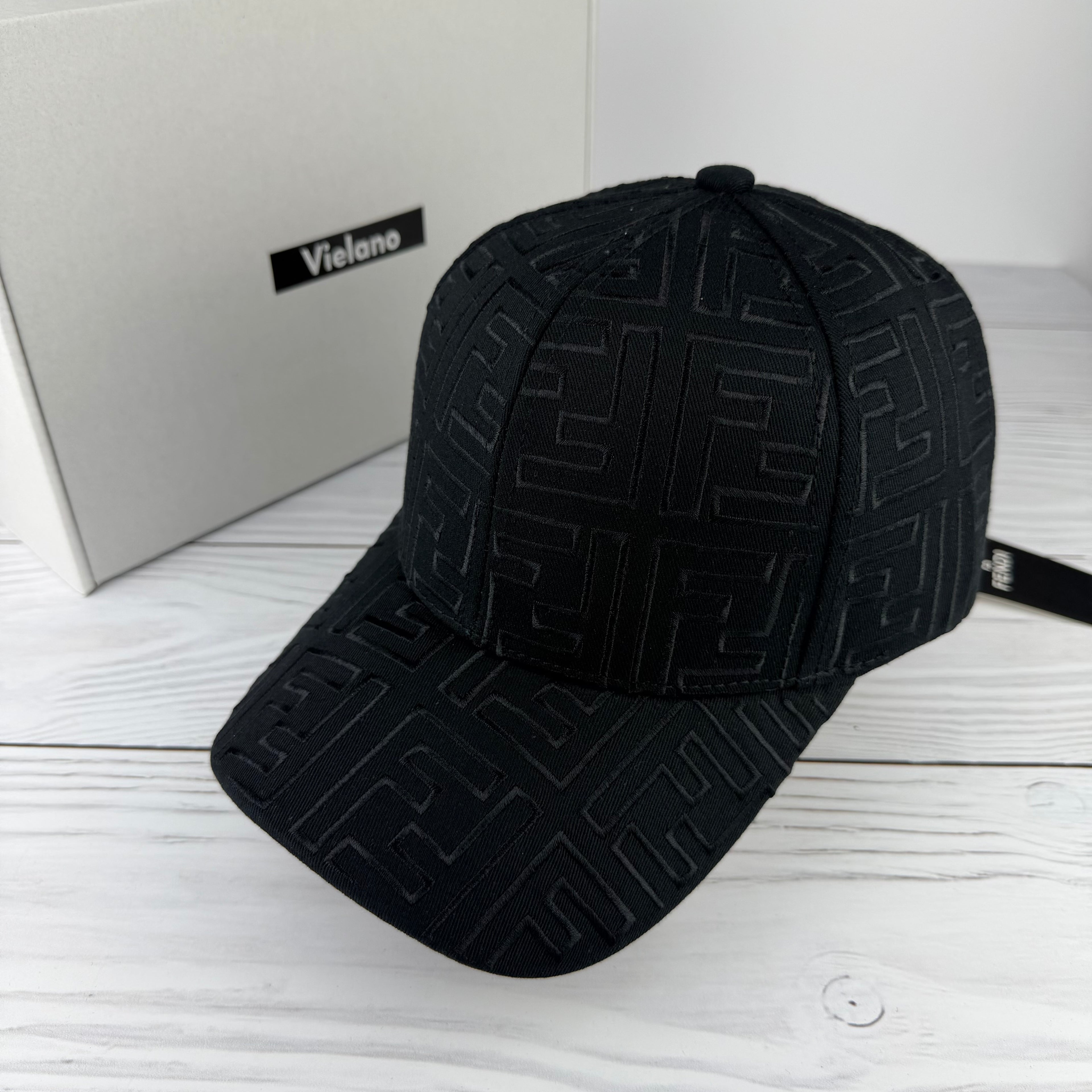 CASQUETTE FENDI SUPER QUALITÉ VN-450