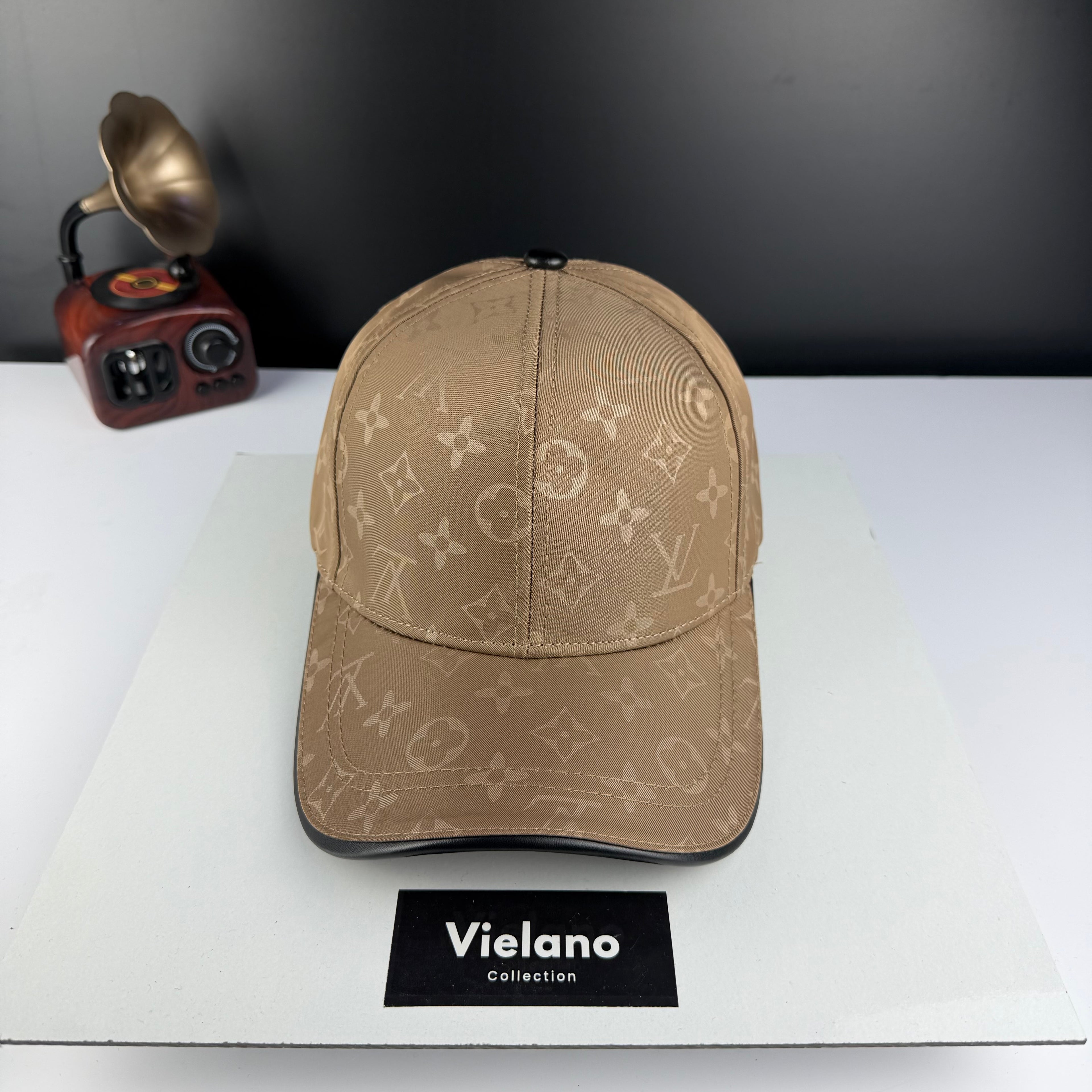 CASQUETTE LV SUPER QUALITÉ VN-504