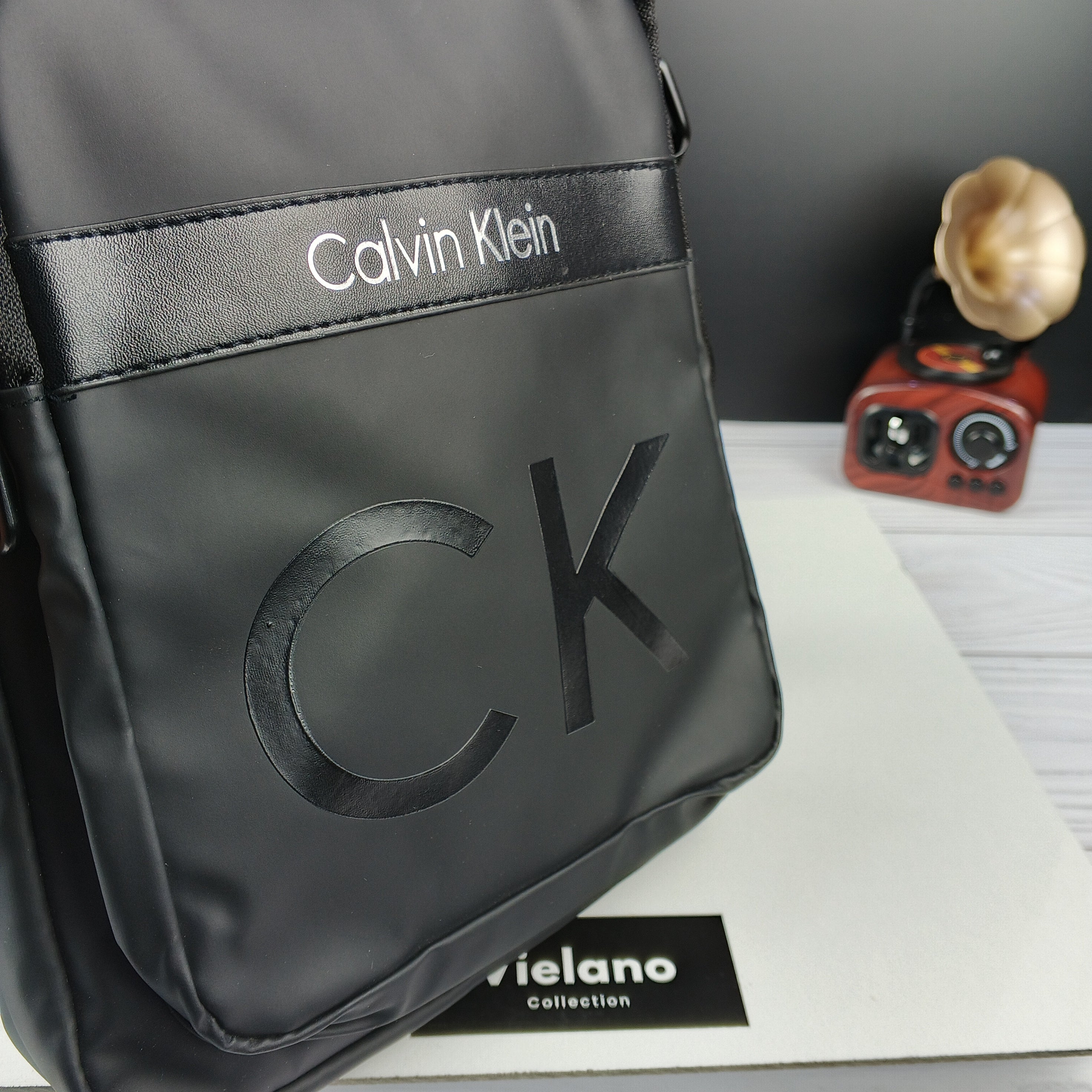 SACOCHE CALVIN KLEIN QUALITÉ PREMIUM VN-240