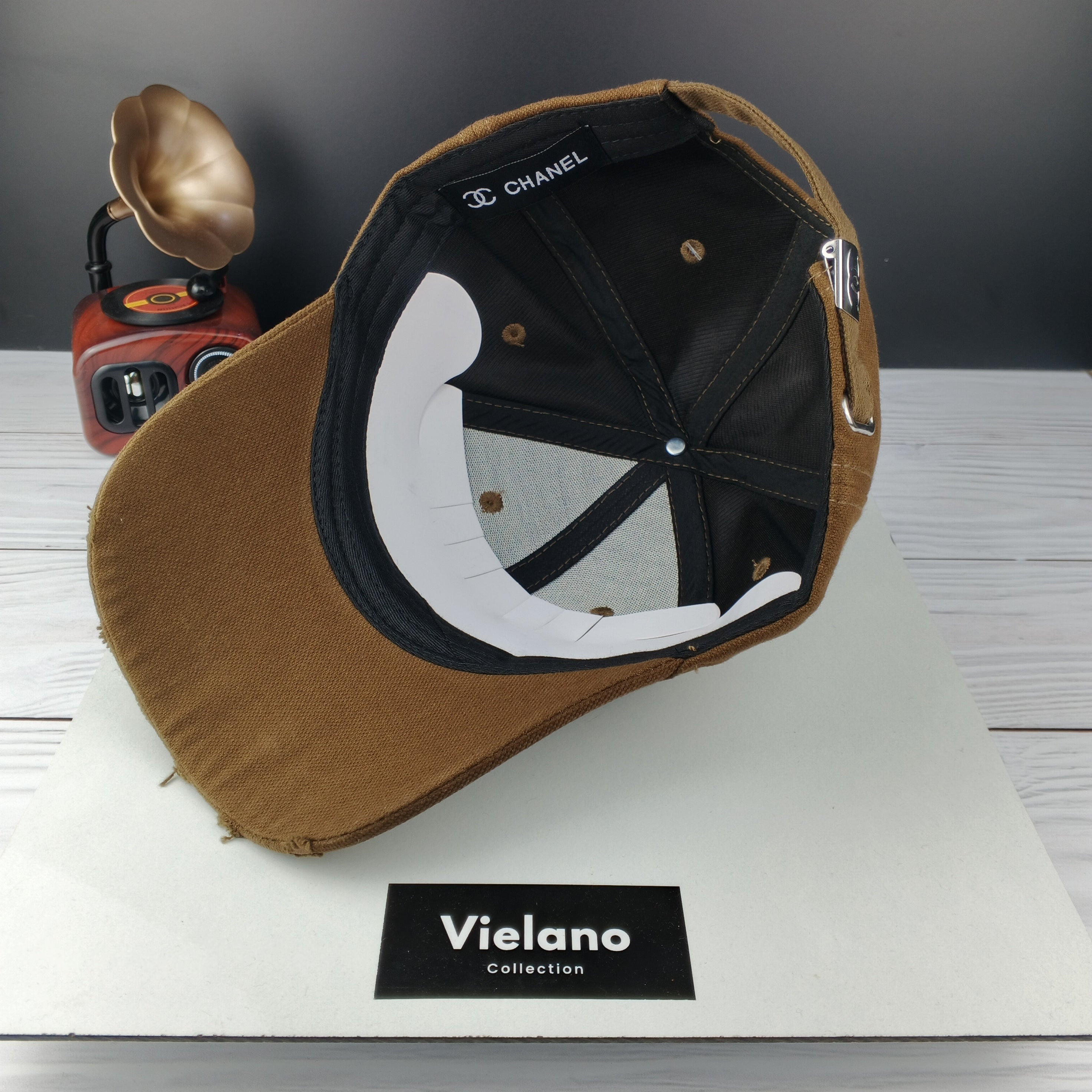 CASQUETTE CHANEL SUPER QUALITÉ VN-110