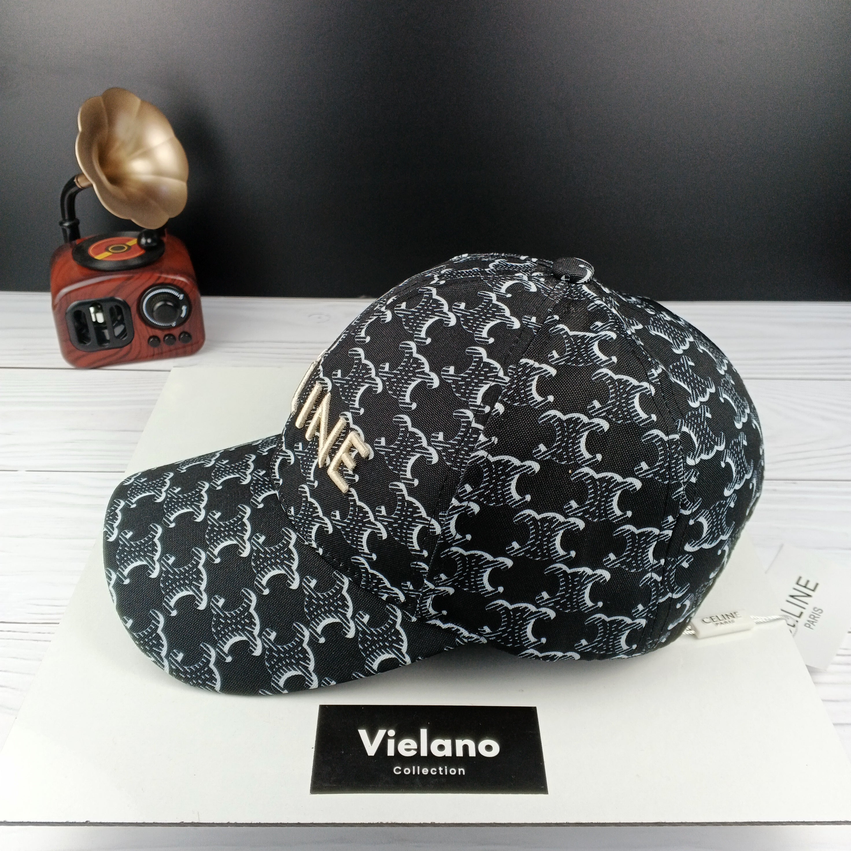 CASQUETTE CELINE QUALITÉ PREMIUM VN-331