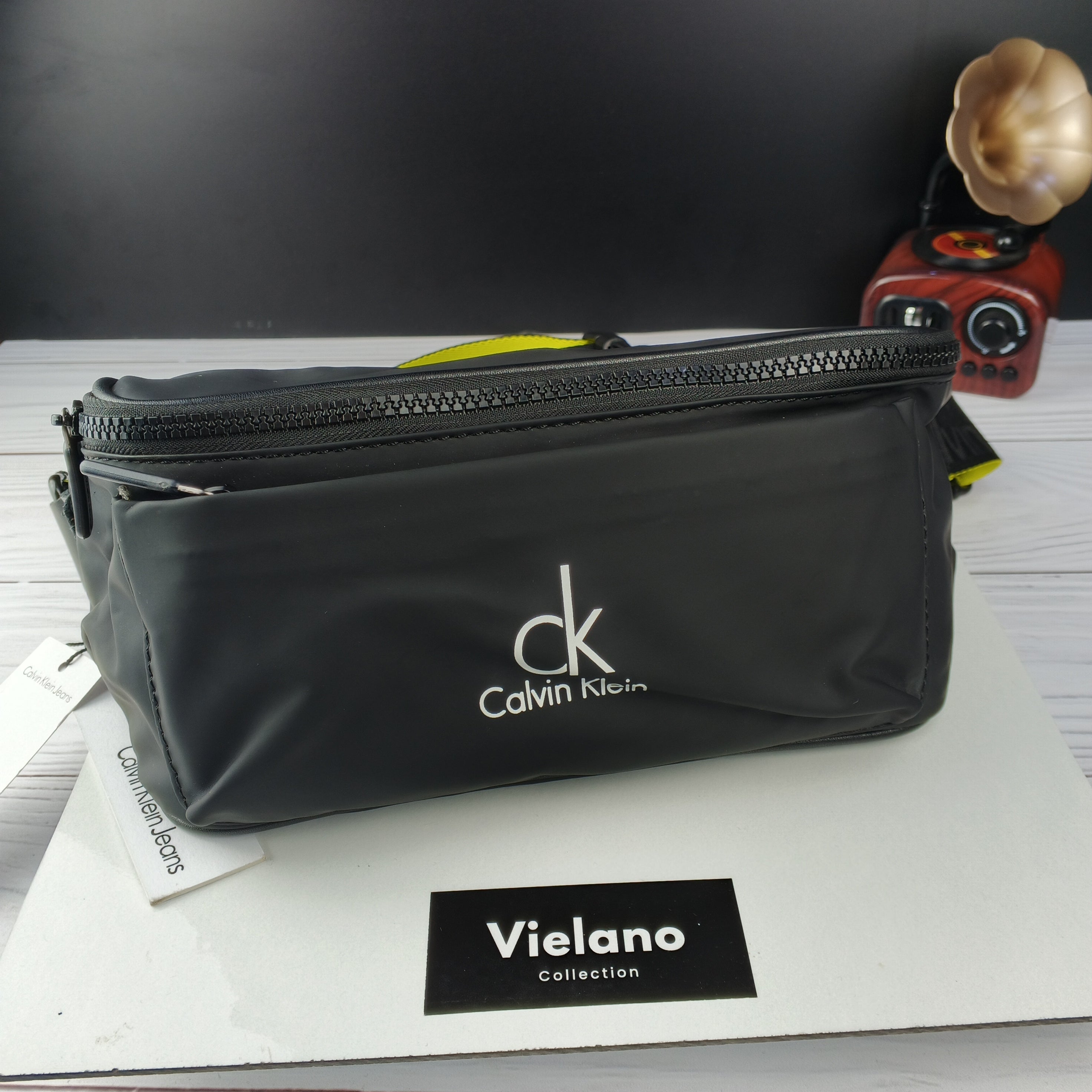 SACOCHE BANANA CALVIN KLEIN QUALITÉ PREMIUM VN-251