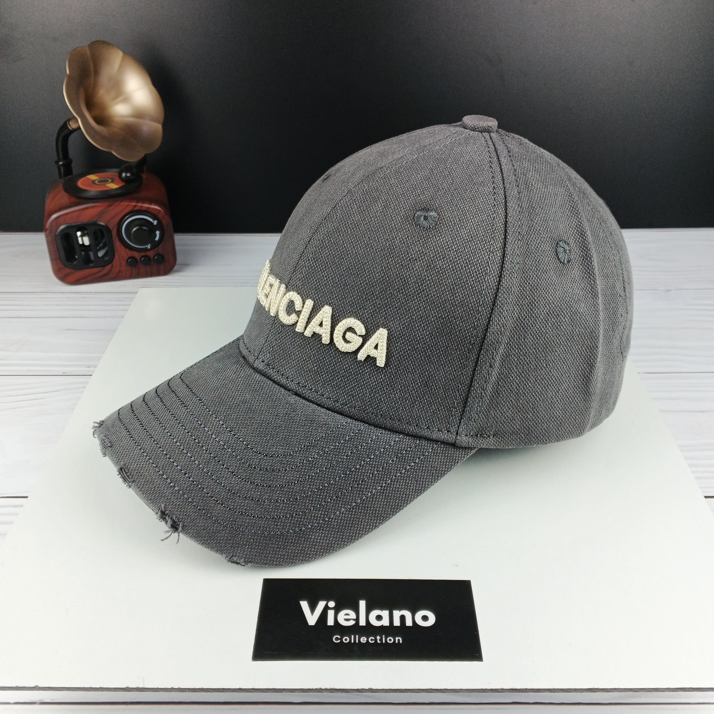 CASQUETTE BALENCIAGA SUPER QUALITÉ VN-393