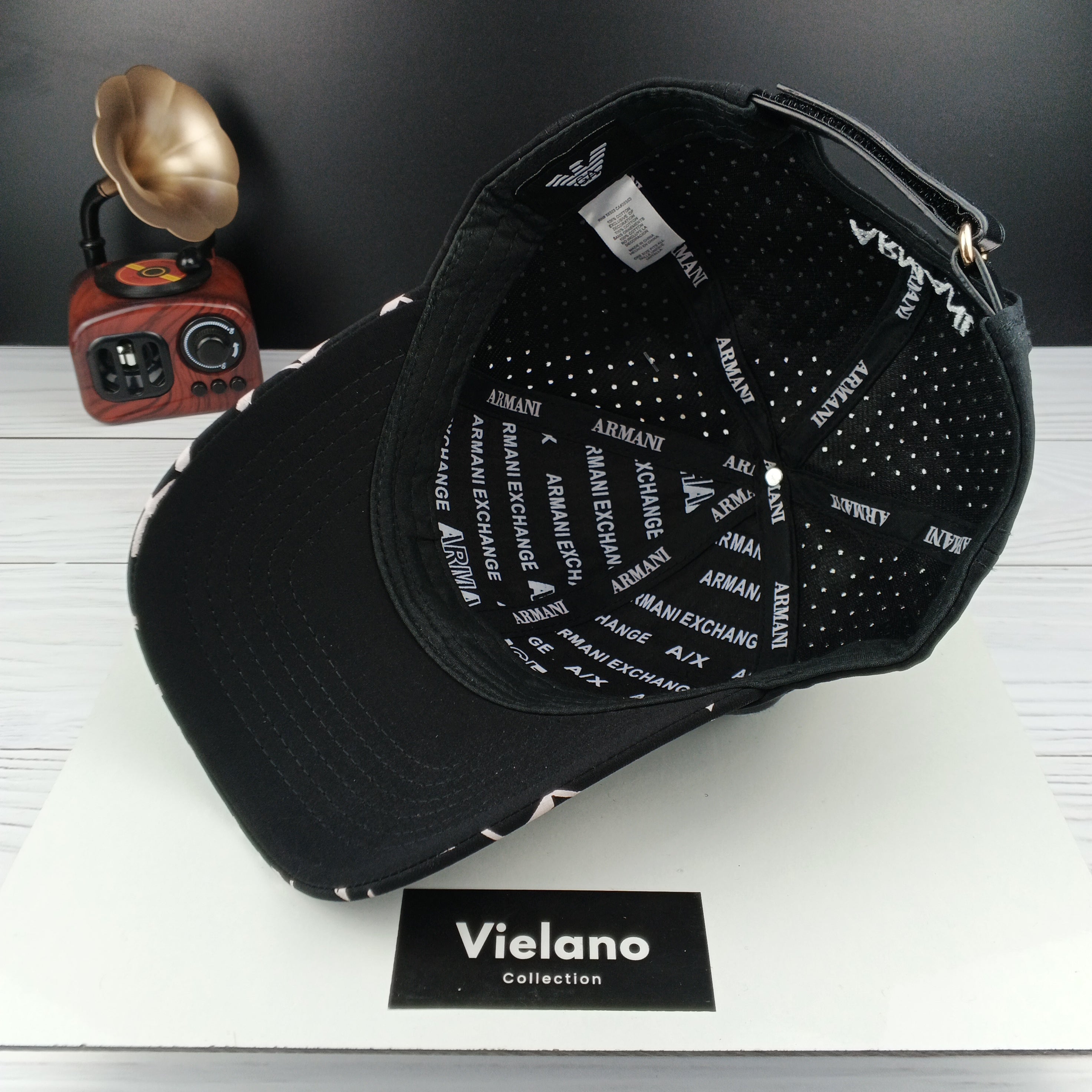 CASQUETTE ARMANI SUPER QUALITÉ VN-351