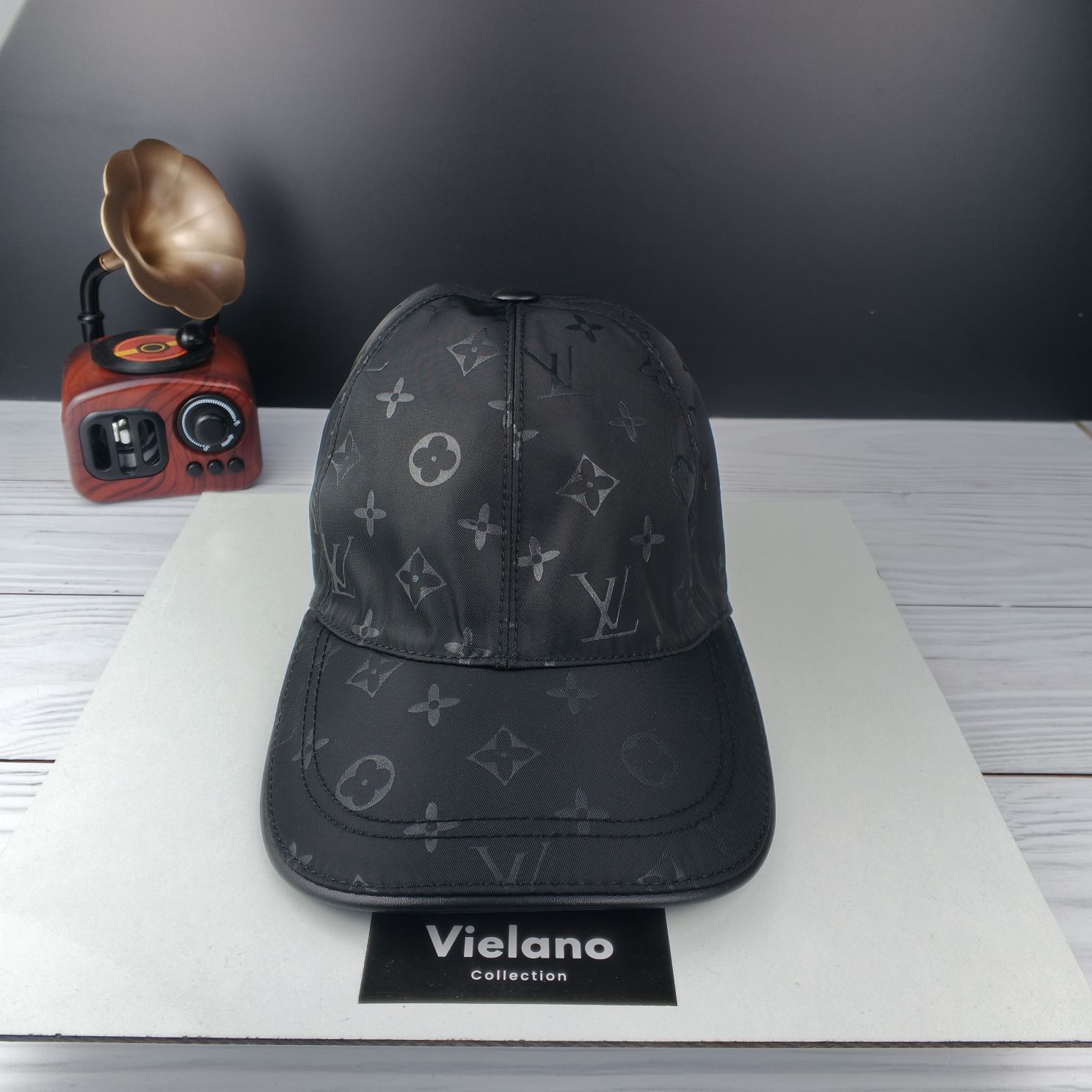 CASQUETTE LV SUPER QUALITÉ VN-171