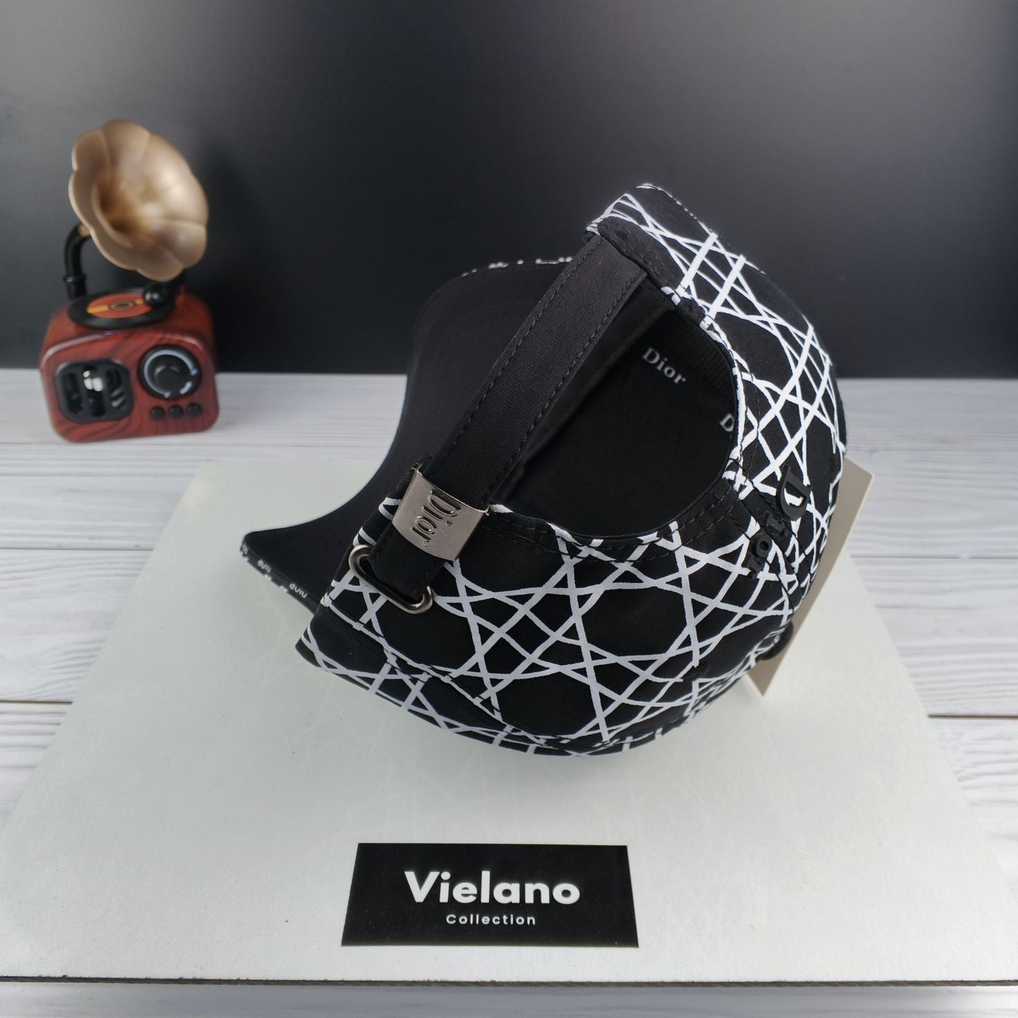 CASQUETTE DIOR SUPER QUALITÉ VN-215