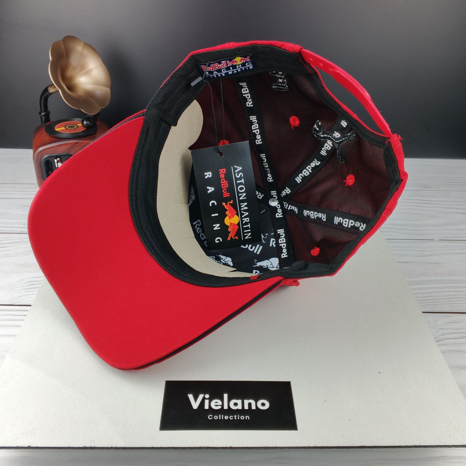 CASQUETTE PUMA REDBULL ÉDITION SUPER QUALITÉ VN-131