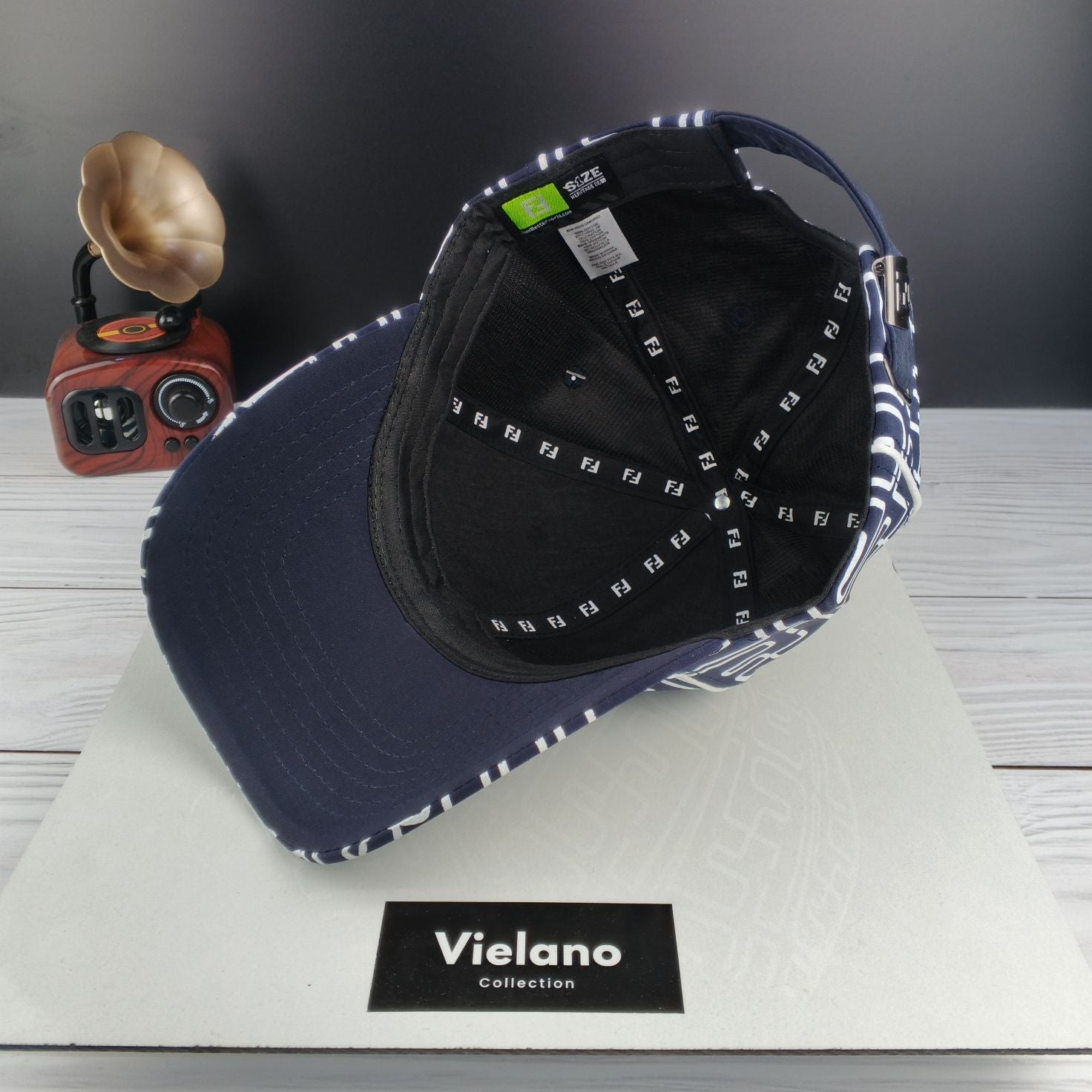 CASQUETTE FENDI SUPER QUALITÉ VN-213