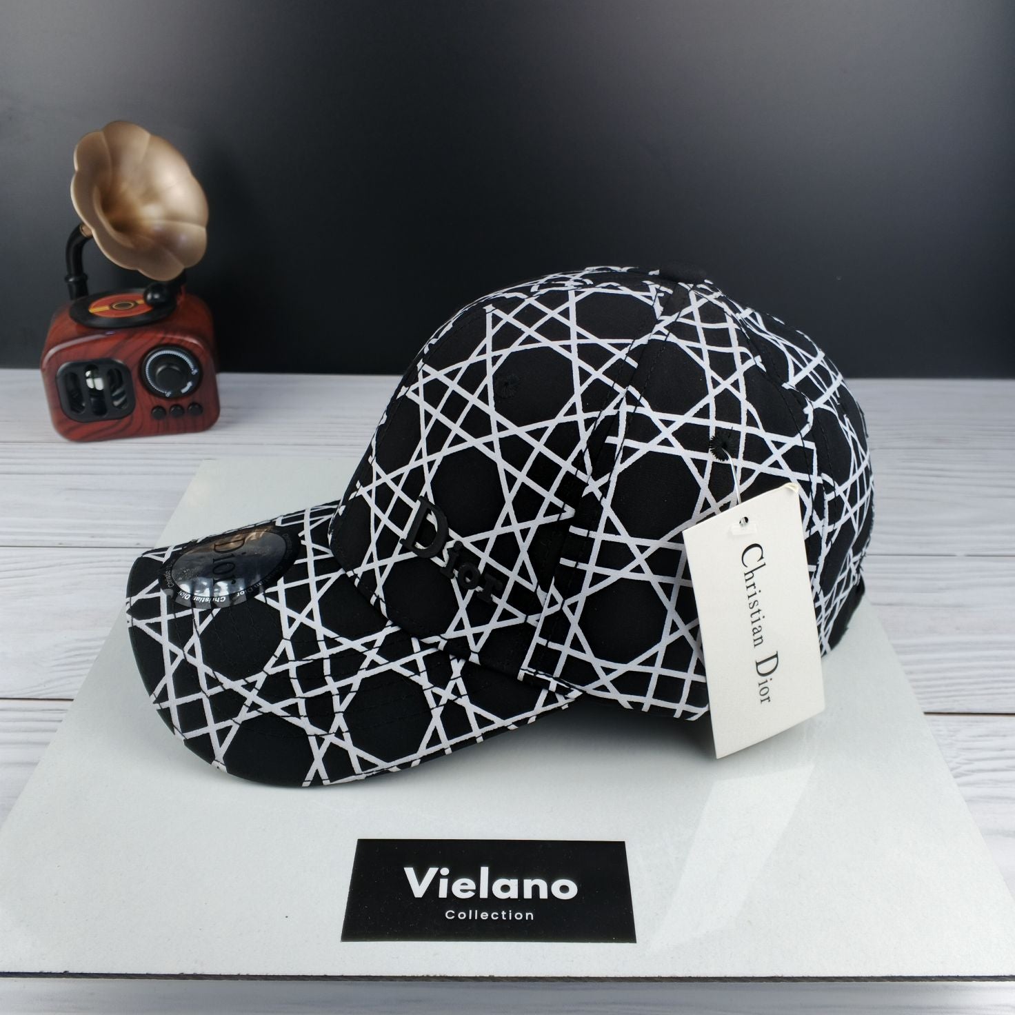CASQUETTE DIOR SUPER QUALITÉ VN-215