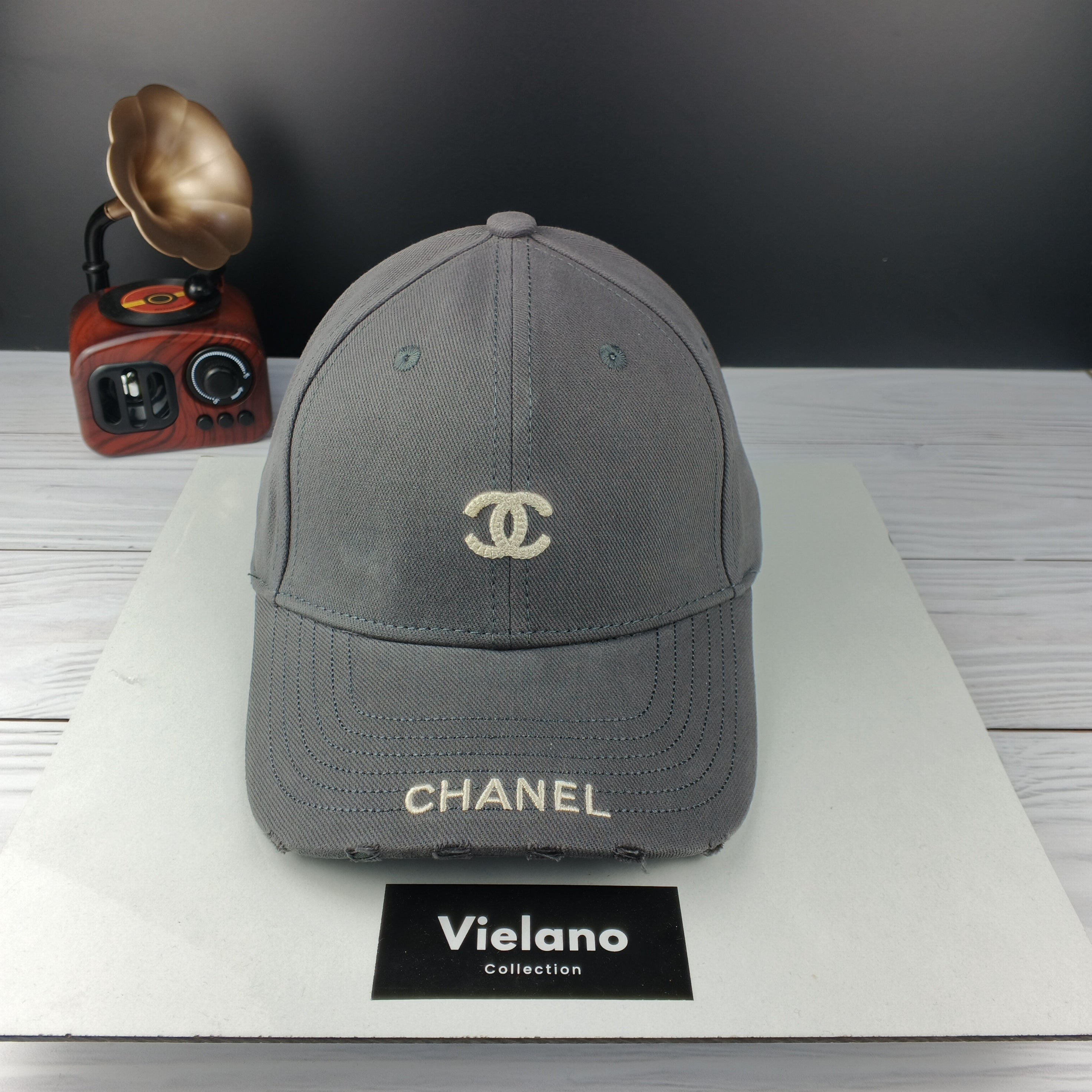 CASQUETTE CHANEL SUPER QUALITÉ VN-109