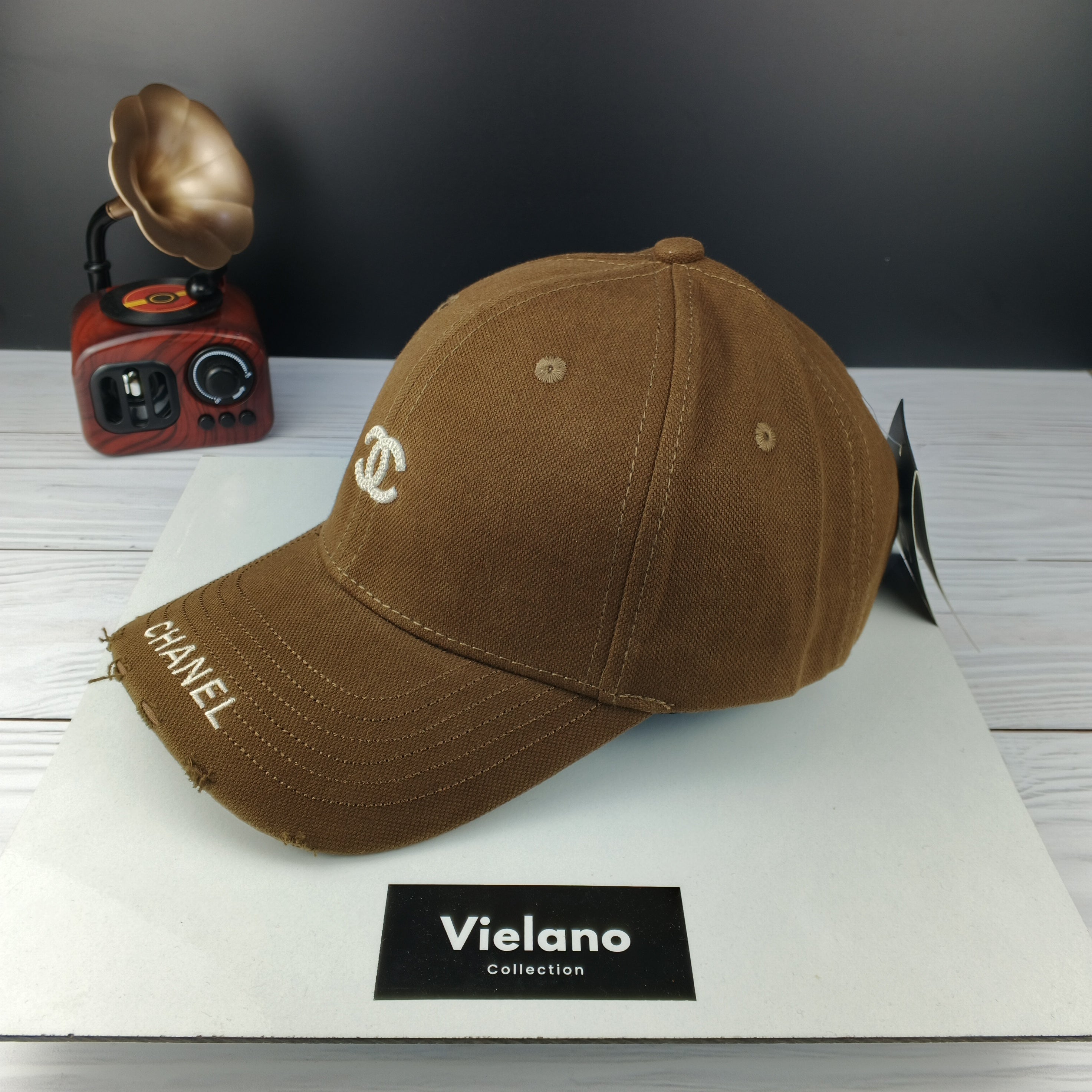 CASQUETTE CHANEL SUPER QUALITÉ VN-110