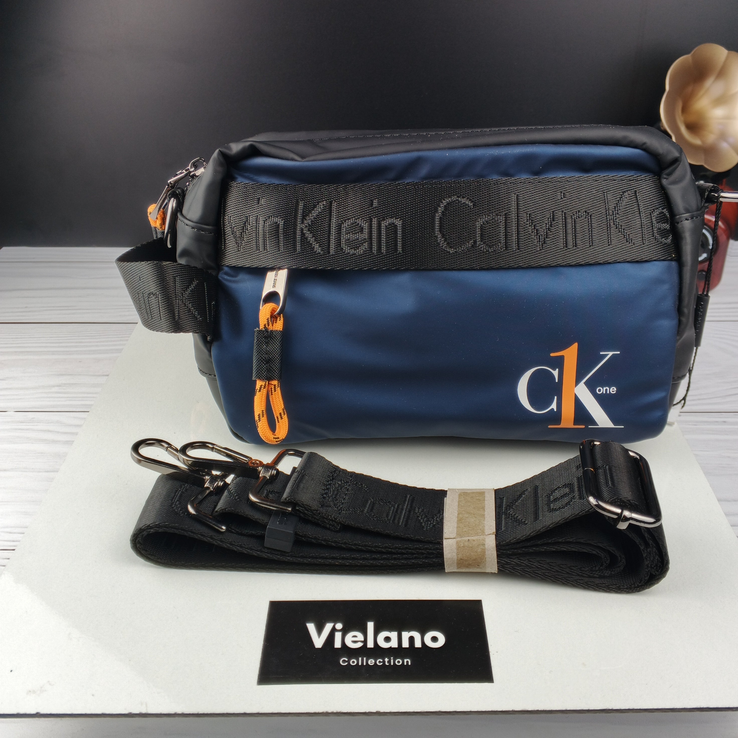 SACOCHE CALVIN KLEIN QUALITÉ PREMIUM VN-246