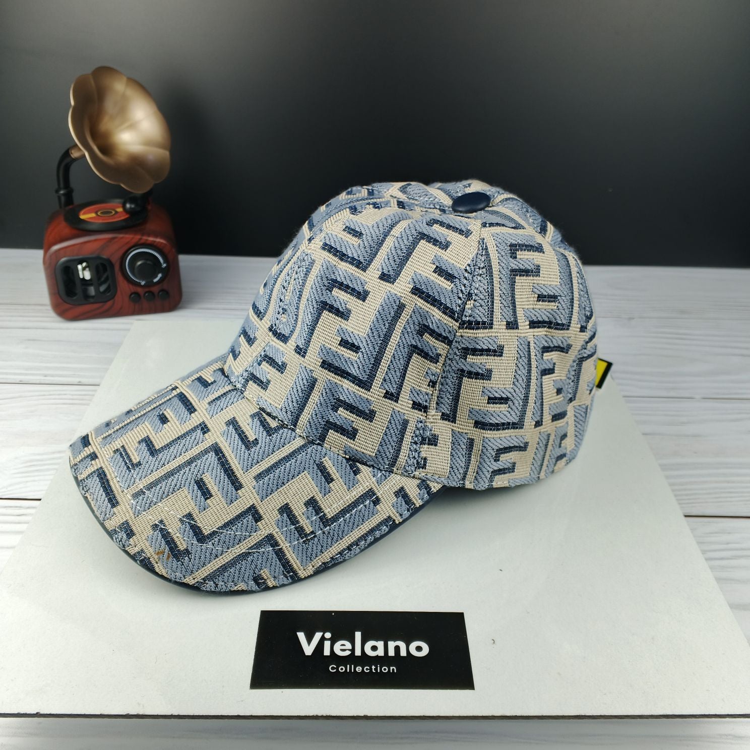 CASQUETTE FENDI QUALITÉ PREMIUM VN-152