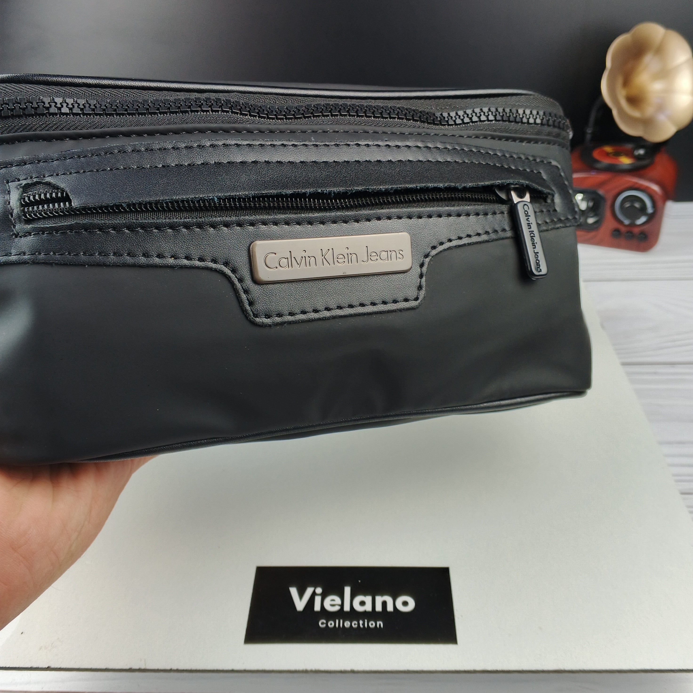 SACOCHE BANANA CALVIN KLEIN QUALITÉ PREMIUM VN-250