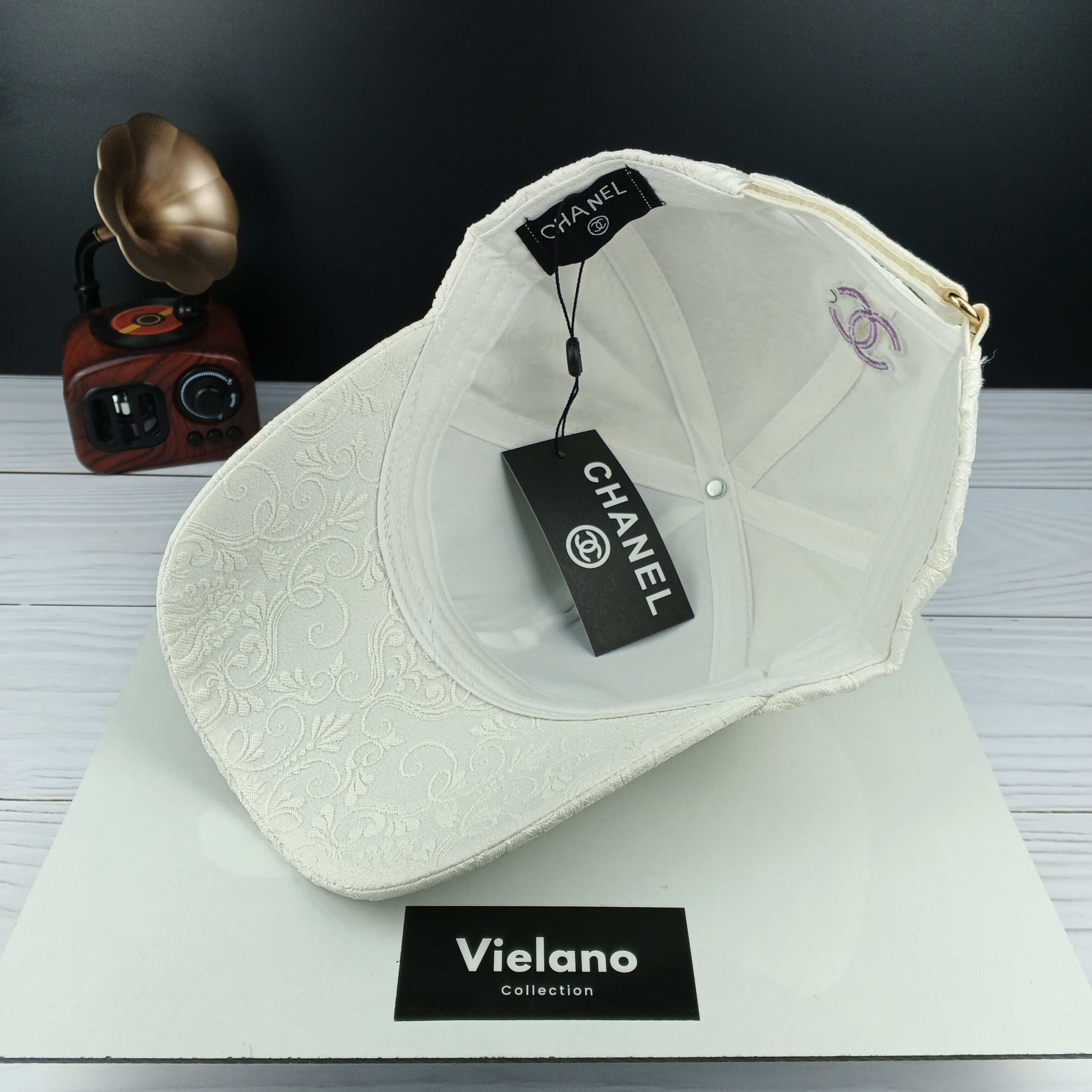 CASQUETTE CHANEL QUALITÉ PREMIUM VN-342
